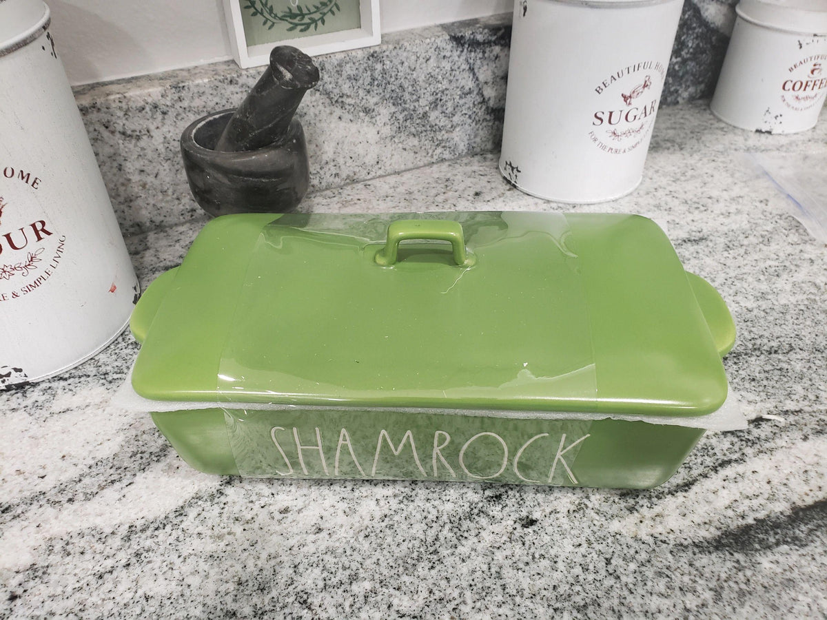 Rae Dunn &quot;SHAMROCK&quot; Green Casserole Serving Dish