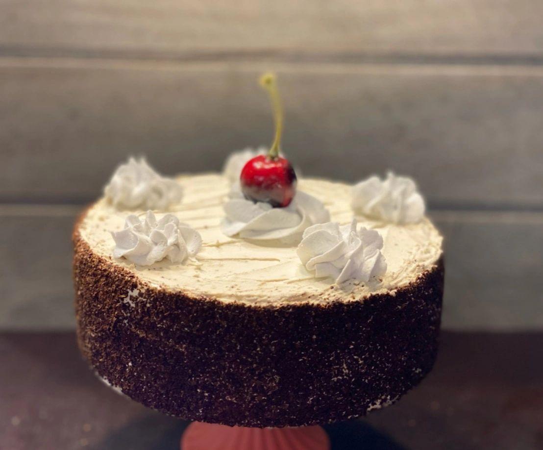 Pip Posh Design Faux Sweet Décor Cherry Coffee Cake Collection