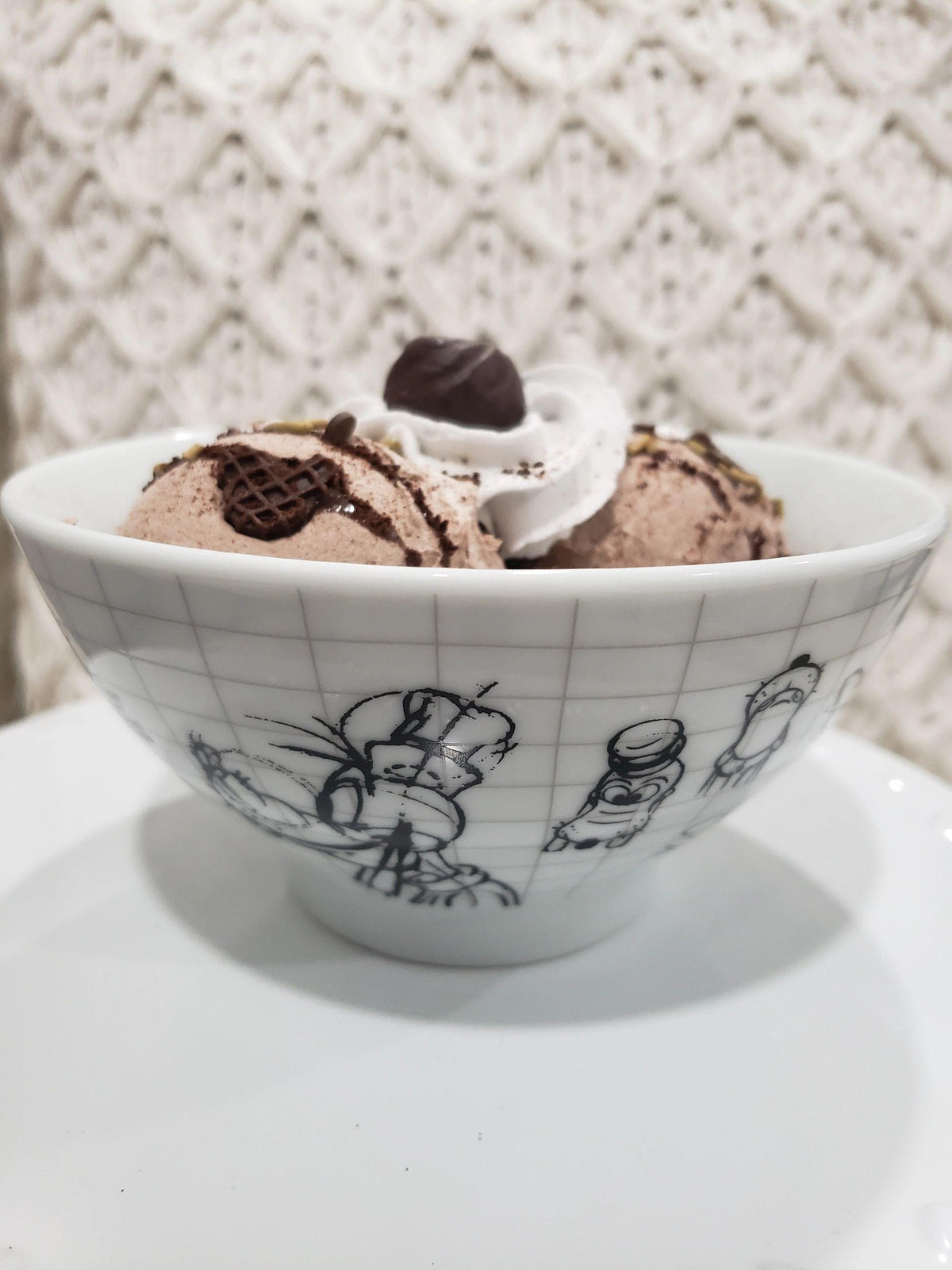 Pip Posh Design Faux Sweet Décor Disney Pluto &amp; Goofy Chocolate Sundae Dessert Collection