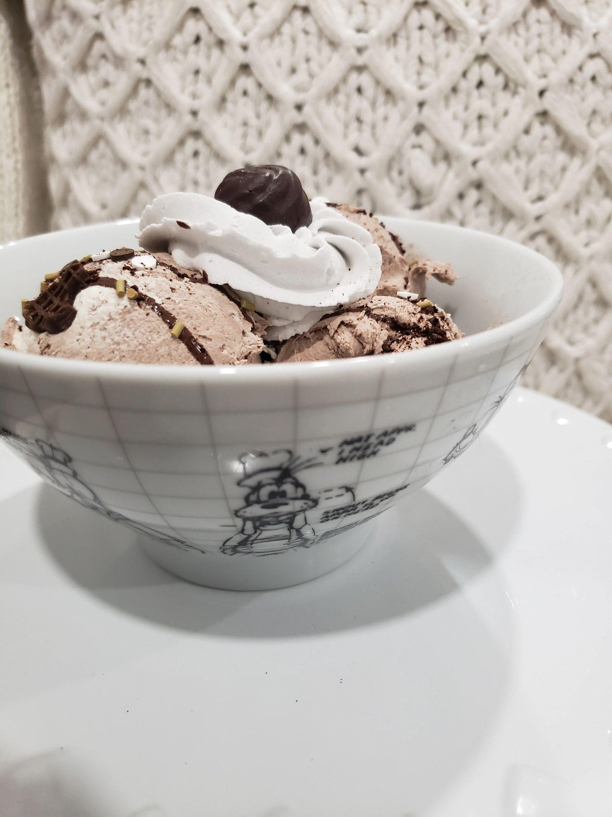 Pip Posh Design Faux Sweet Décor Disney Pluto &amp; Goofy Chocolate Sundae Dessert Collection