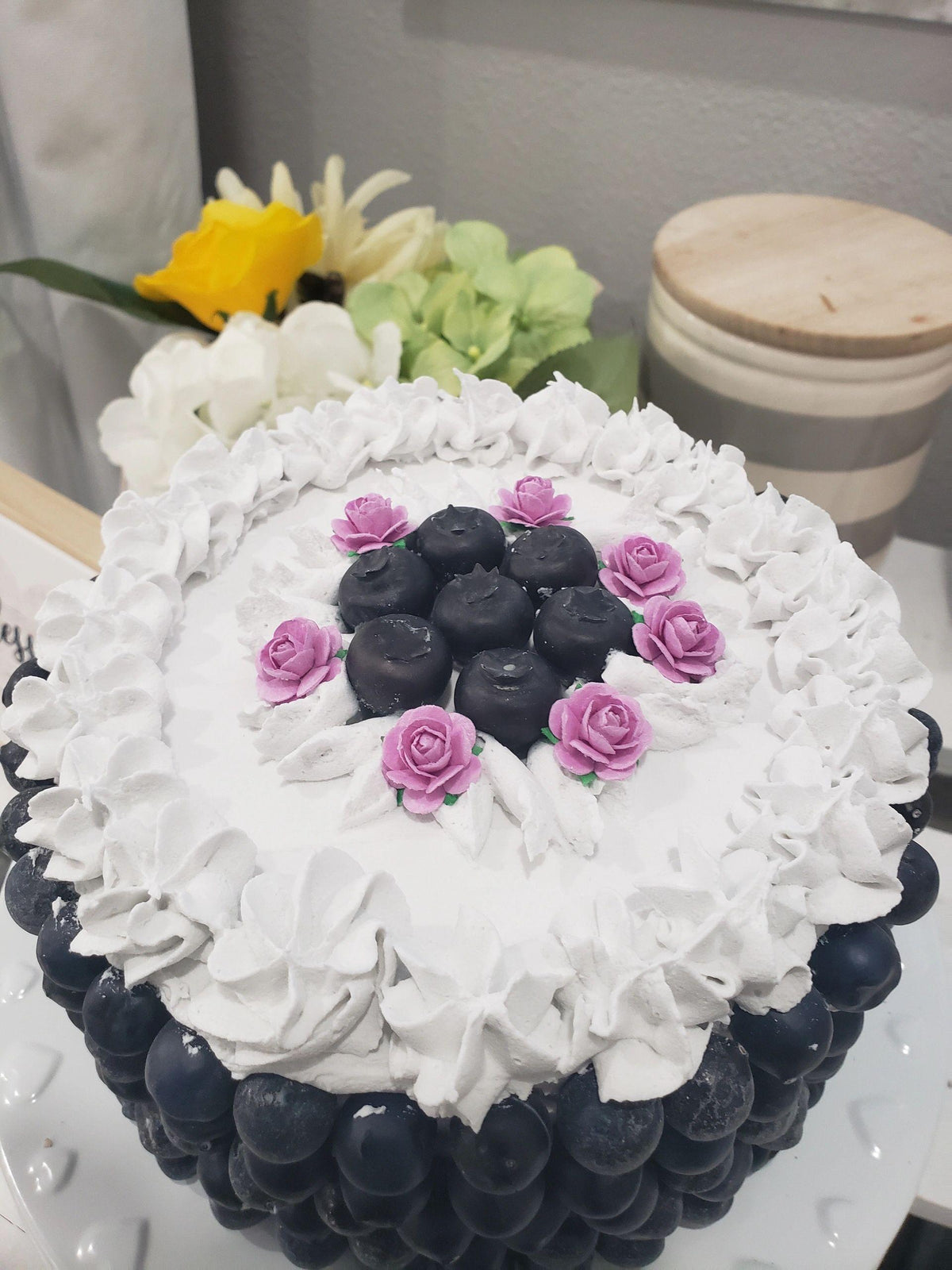 Pip Posh Design&#39;s Faux Sweet Décor Blueberry Cake Collection