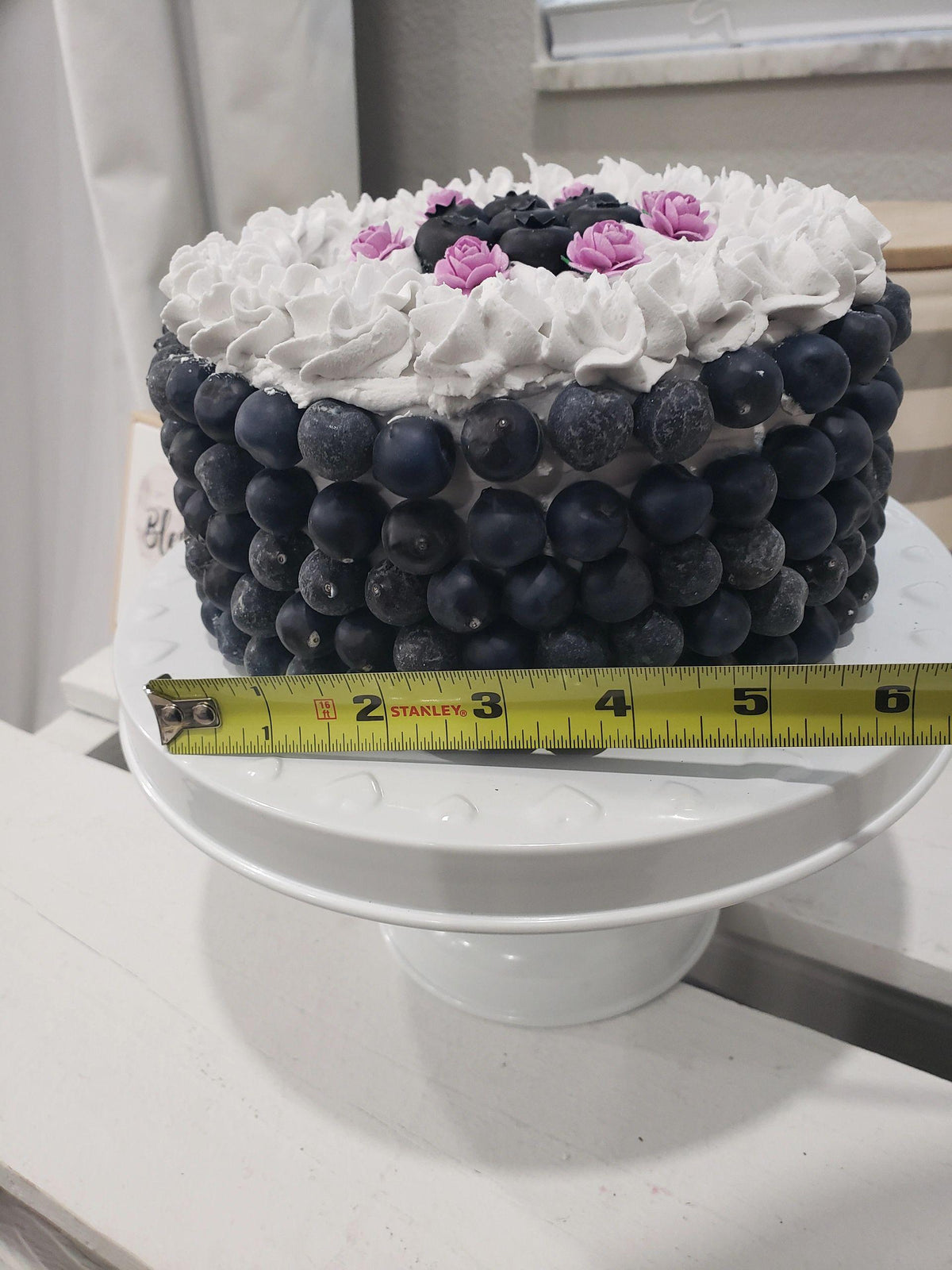 Pip Posh Design&#39;s Faux Sweet Décor Blueberry Cake Collection
