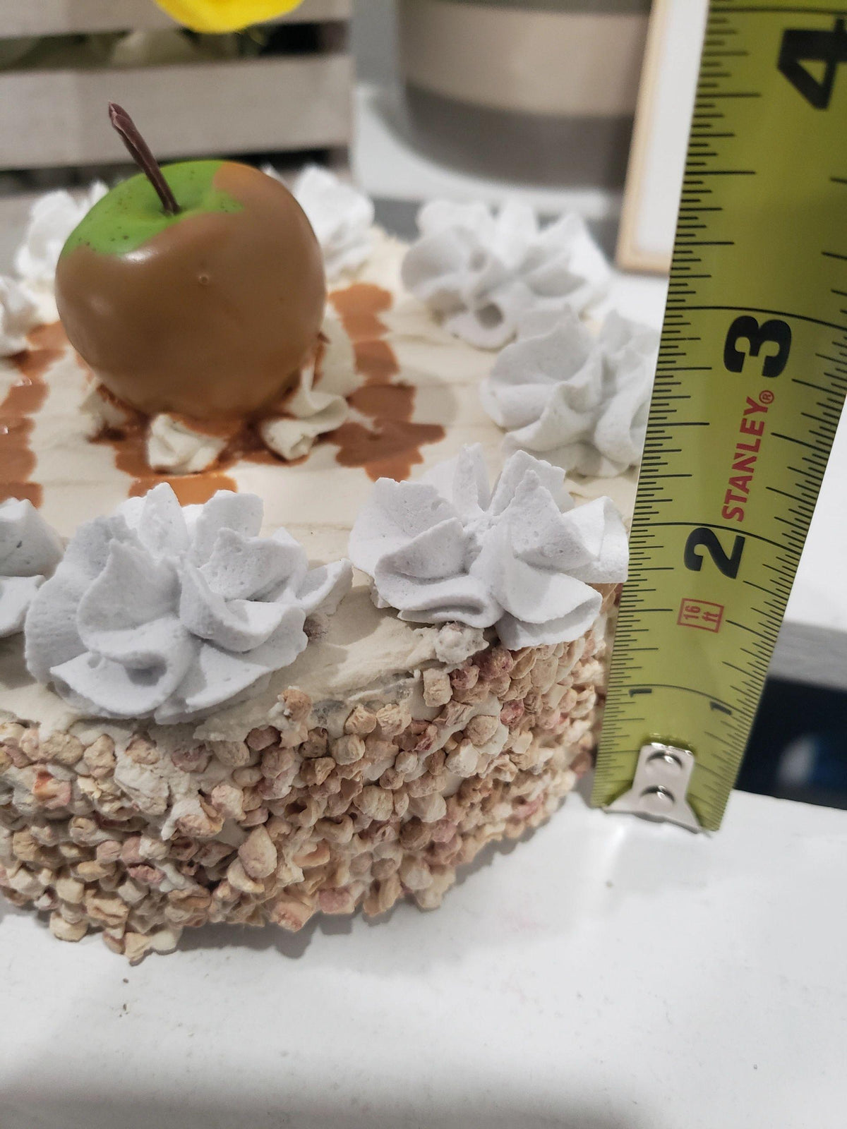 Pip Posh Design Faux Sweet Décor Carmel Apple Cake Collection