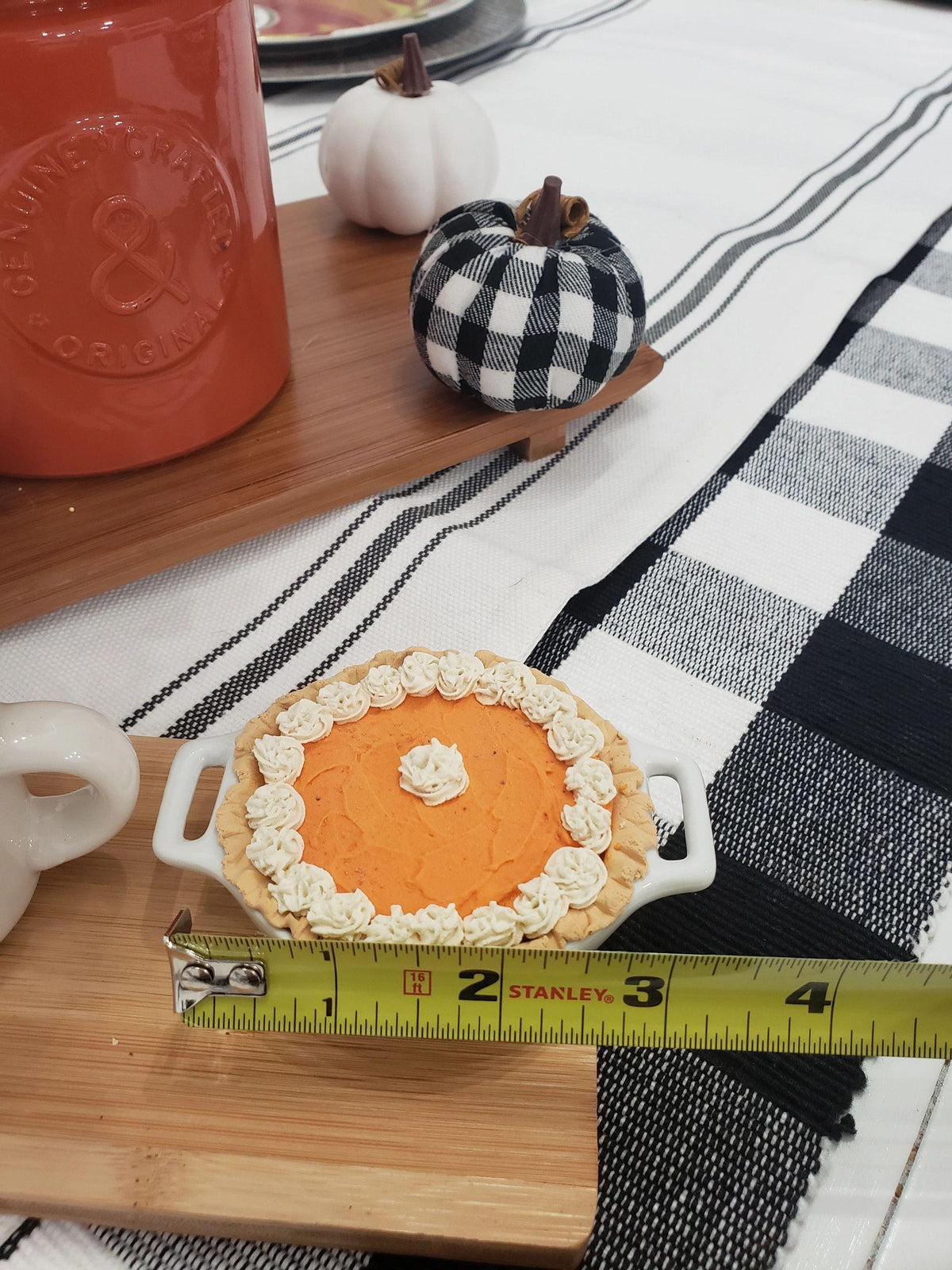 Pip Posh Design Faux Sweet Décor Mini Pumpkin Pie &amp; Mini Thankful For You Mug Bundle Set of 3