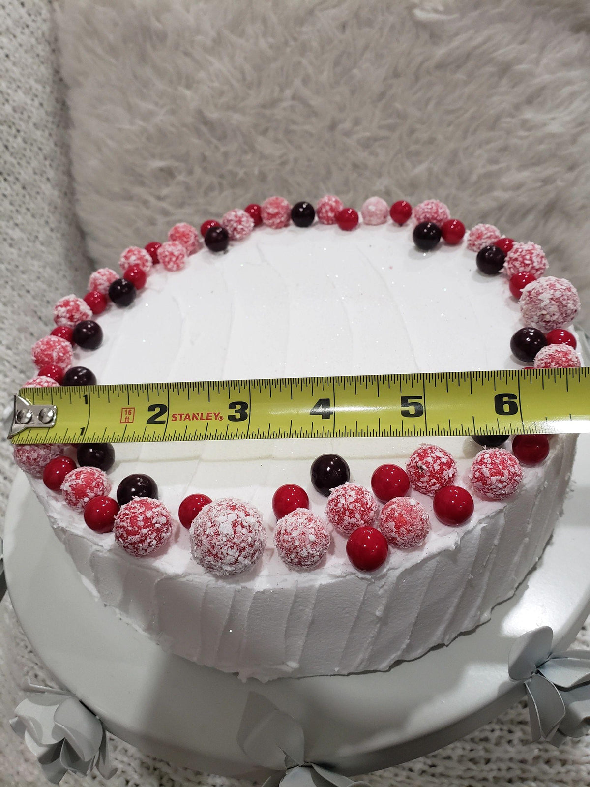 Pip Posh Design Faux Sweet Décor Vanilla Cranberry Holiday Cake Collection