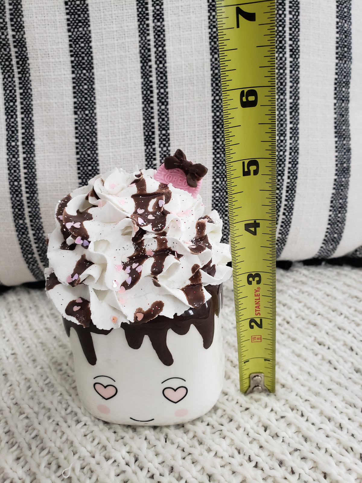 Pip Posh Design&#39;s Faux Sweet Décor  &quot;Heart Eyes&quot; Mini Marshmallow Mug &amp; Topper Collection
