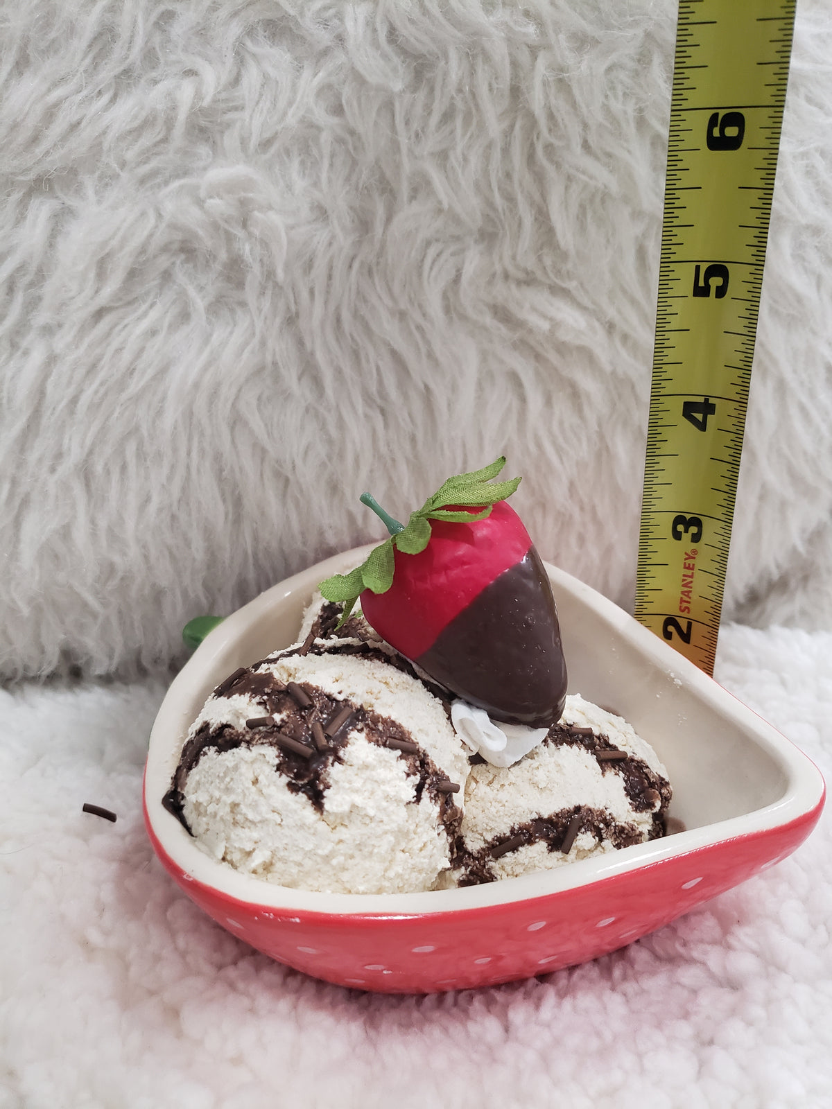 Pip Posh Design Faux Sweet Décor Strawberry Dish &amp; Vanilla Chocolate Drizzle Dessert Collection