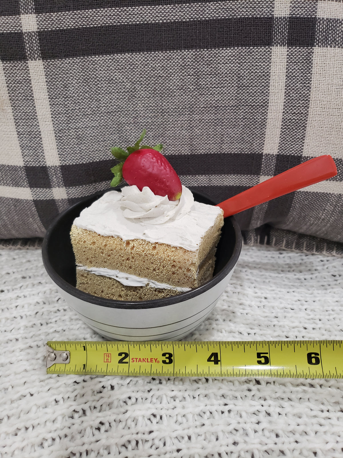 Pip Posh Design Faux Sweet Décor Strawberry Angle Food Cake Dessert Collection