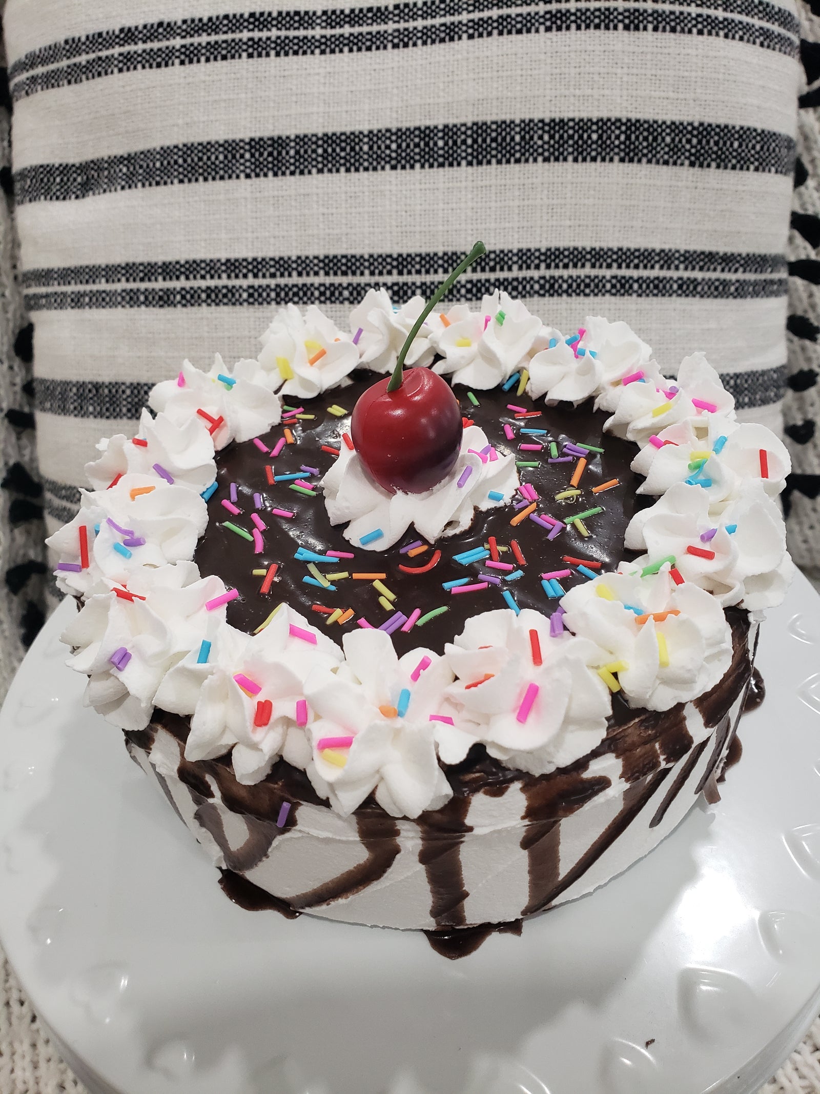 Pip Posh Design Faux Sweet Décor Chocolate Vanilla Confetti Cake Collection