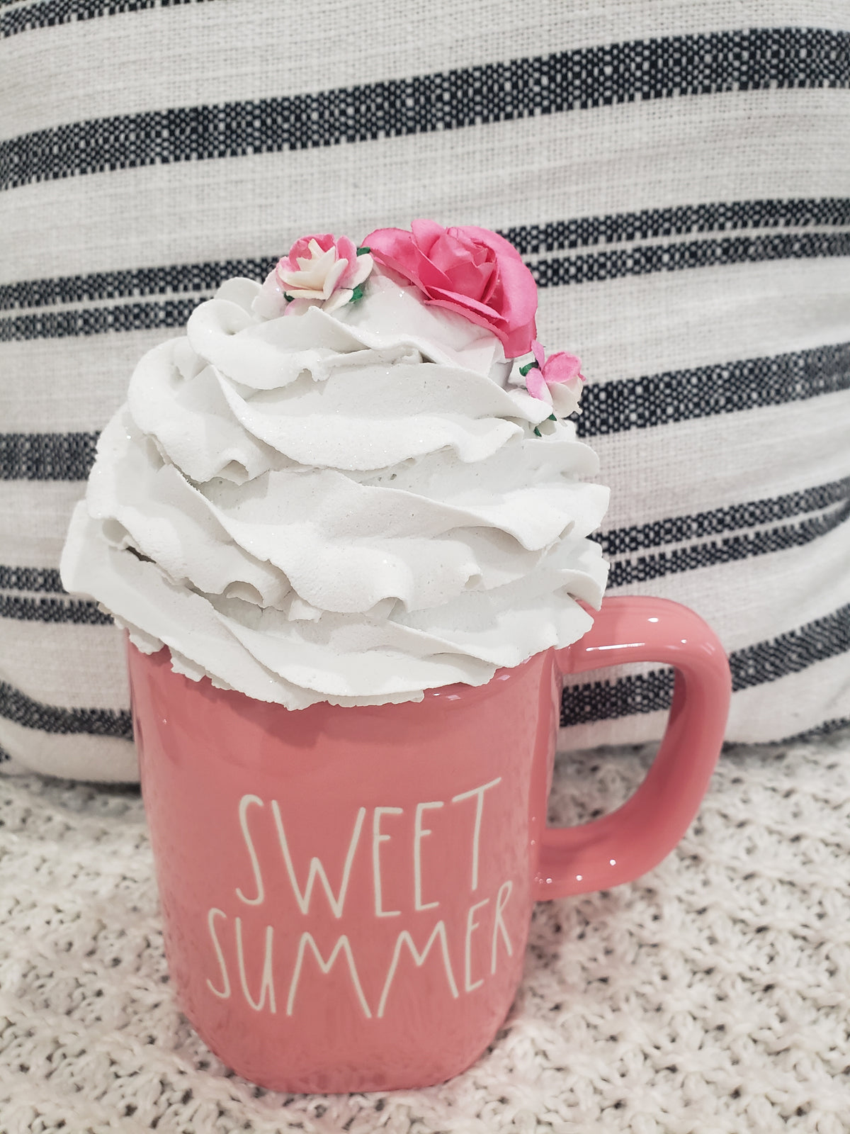 Pip Posh Design Faux Sweet Décor White Whipped Pink Flower Mug Topper
