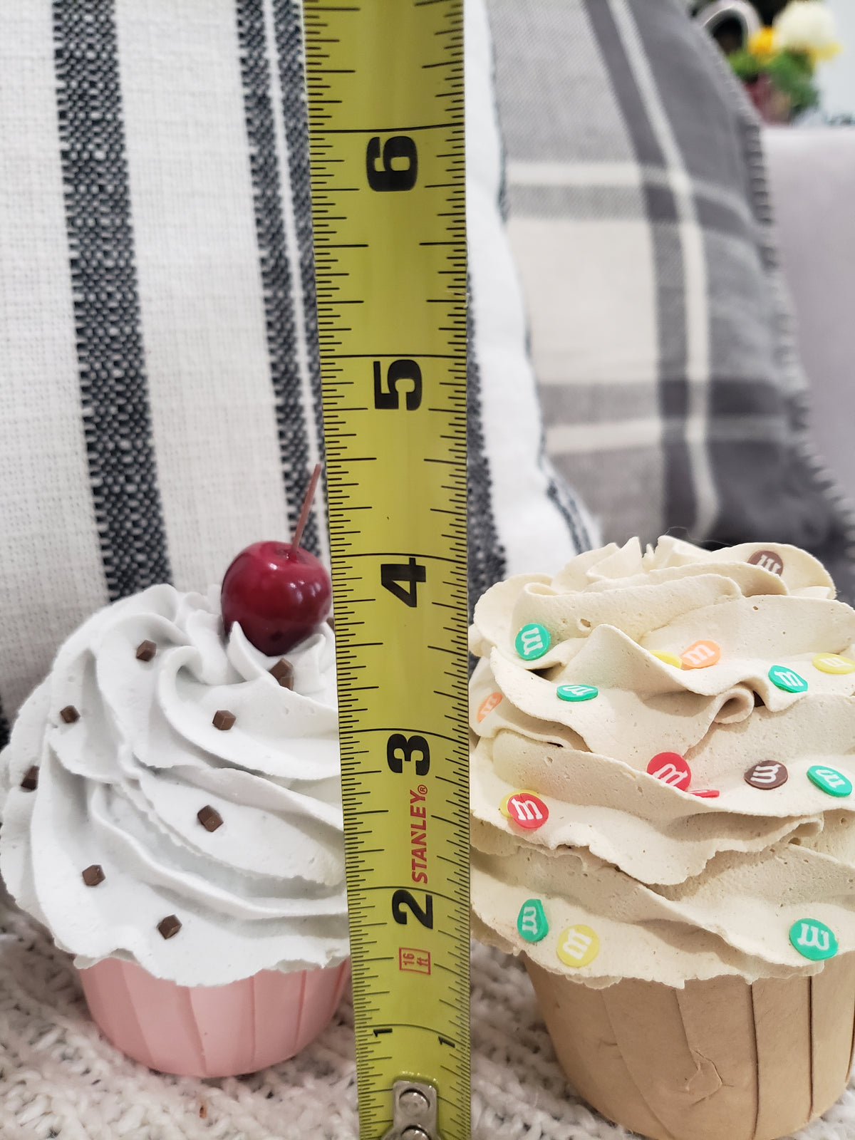 Pip Posh Design Faux Sweet Décor Whipped Assorted Cupcakes Set of 4