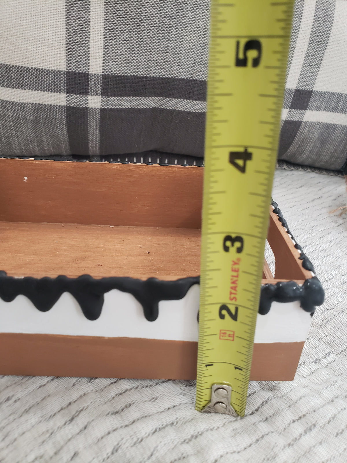 Pip Posh Design Faux Sweet Décor Marshmallow S&#39;mores &amp; Tray Bundle