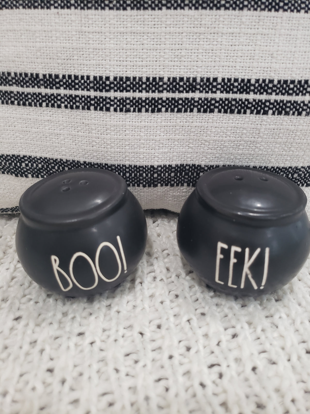 Rae Dunn &quot;Boo! &amp; Eek!&quot; Black Cauldron Salt and Pepper Shakers