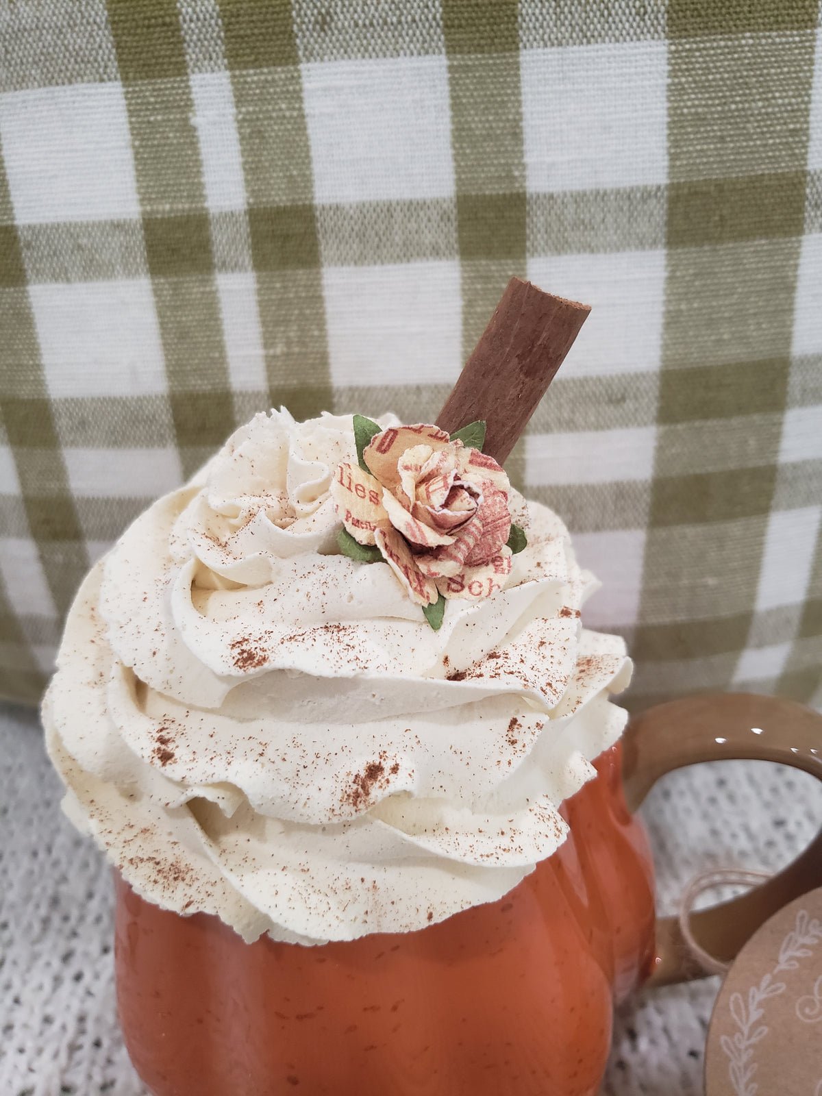 Pip Posh Design Faux Sweet Décor Orange Pumpkin Mug &amp; Ivory Whipped Cinnamon Topper