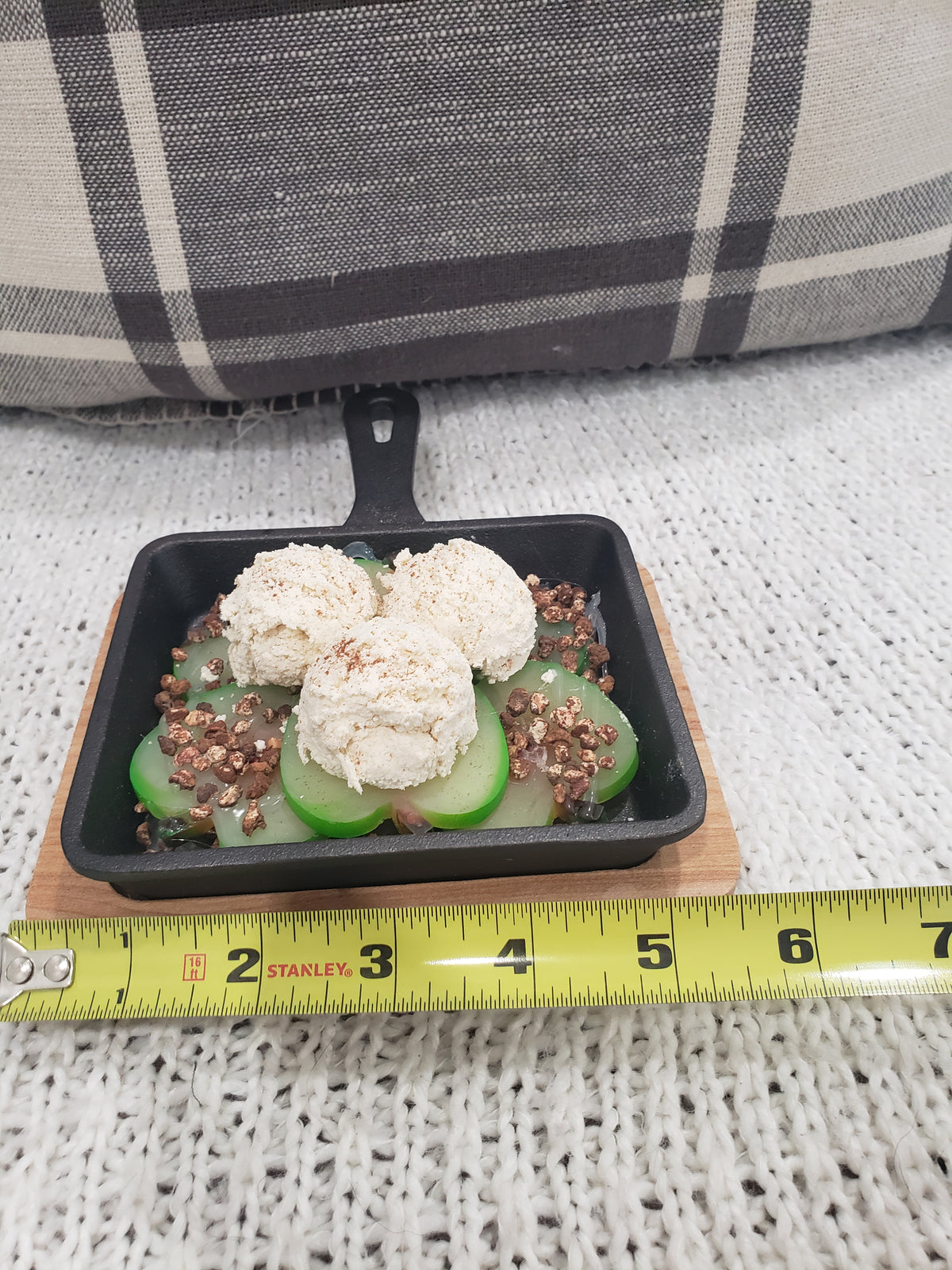 Pip Posh Design Faux Sweet Décor Mini Green Apple Crumble Ice Cream Skillet Dessert On A Wooden Trivet