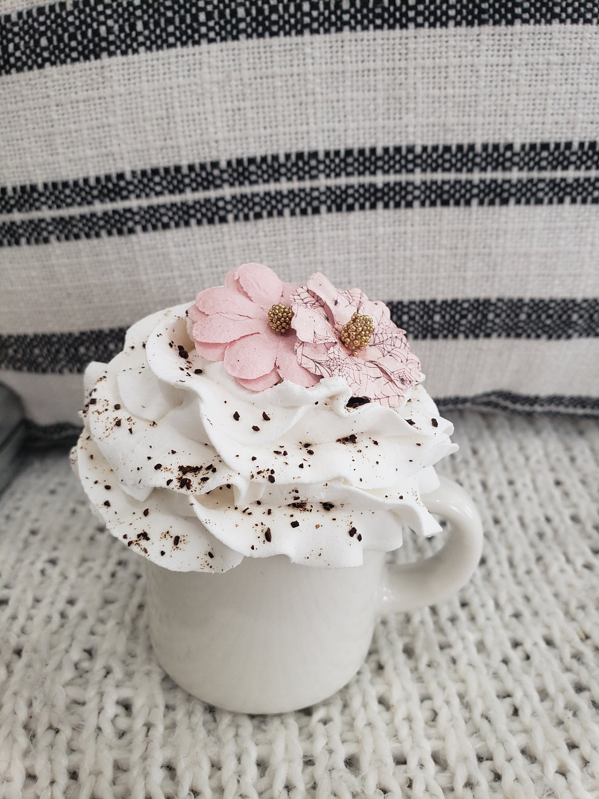 Pip Posh Design Faux Sweet Décor Mini White Mug &amp; White Whipped Pink Flower Topper