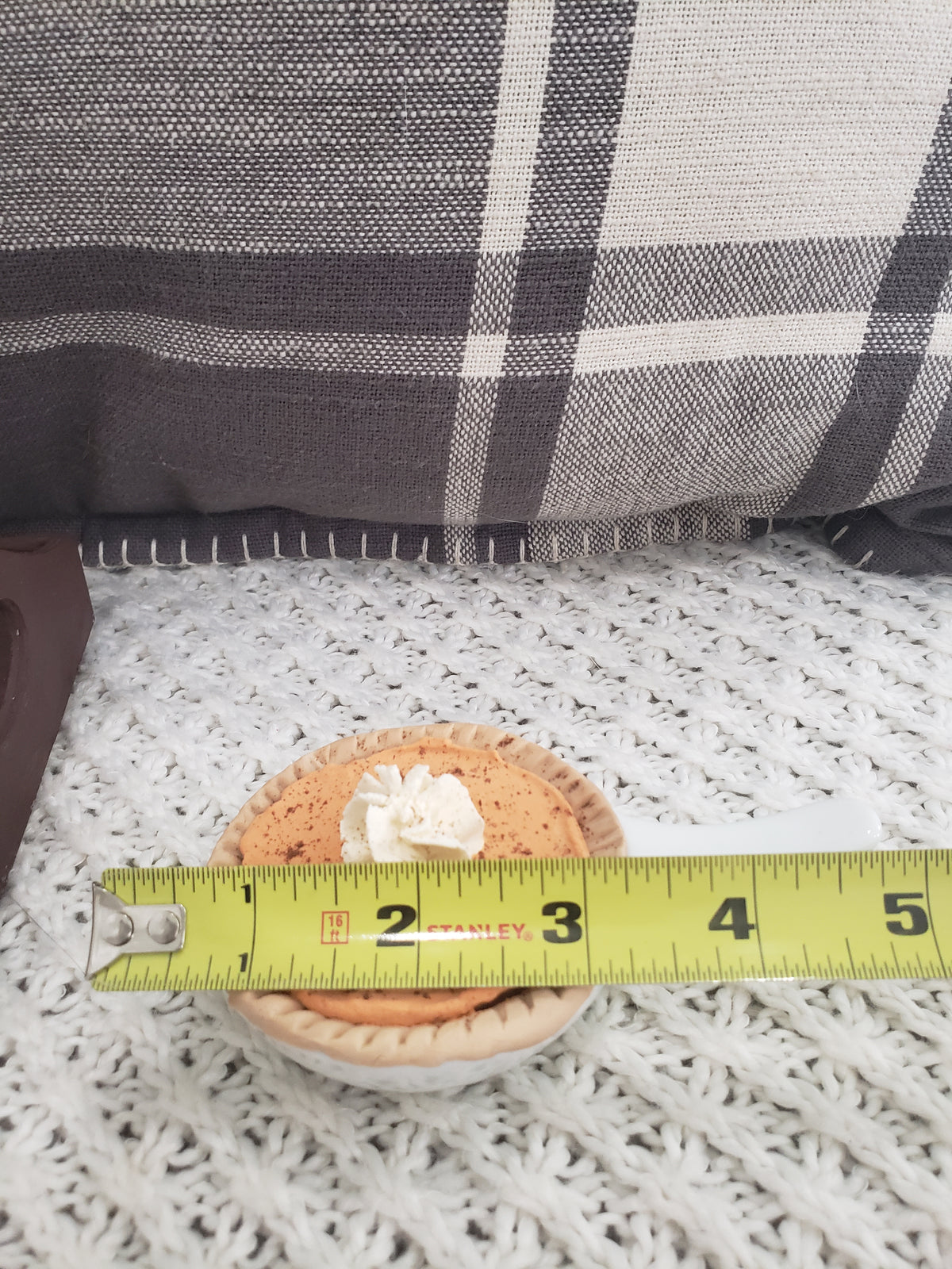 Pip Posh Design Faux Sweet Décor Mini Pumpkin Pie Tray Bundle Set of 4