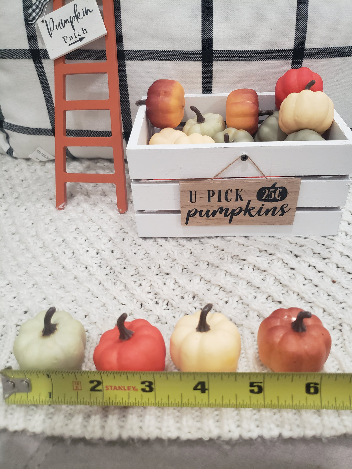 Pip Posh Design Faux Sweet Décor Pumpkin Patch &amp; U Pick Pumpkins Tier Décor Mini Bundle