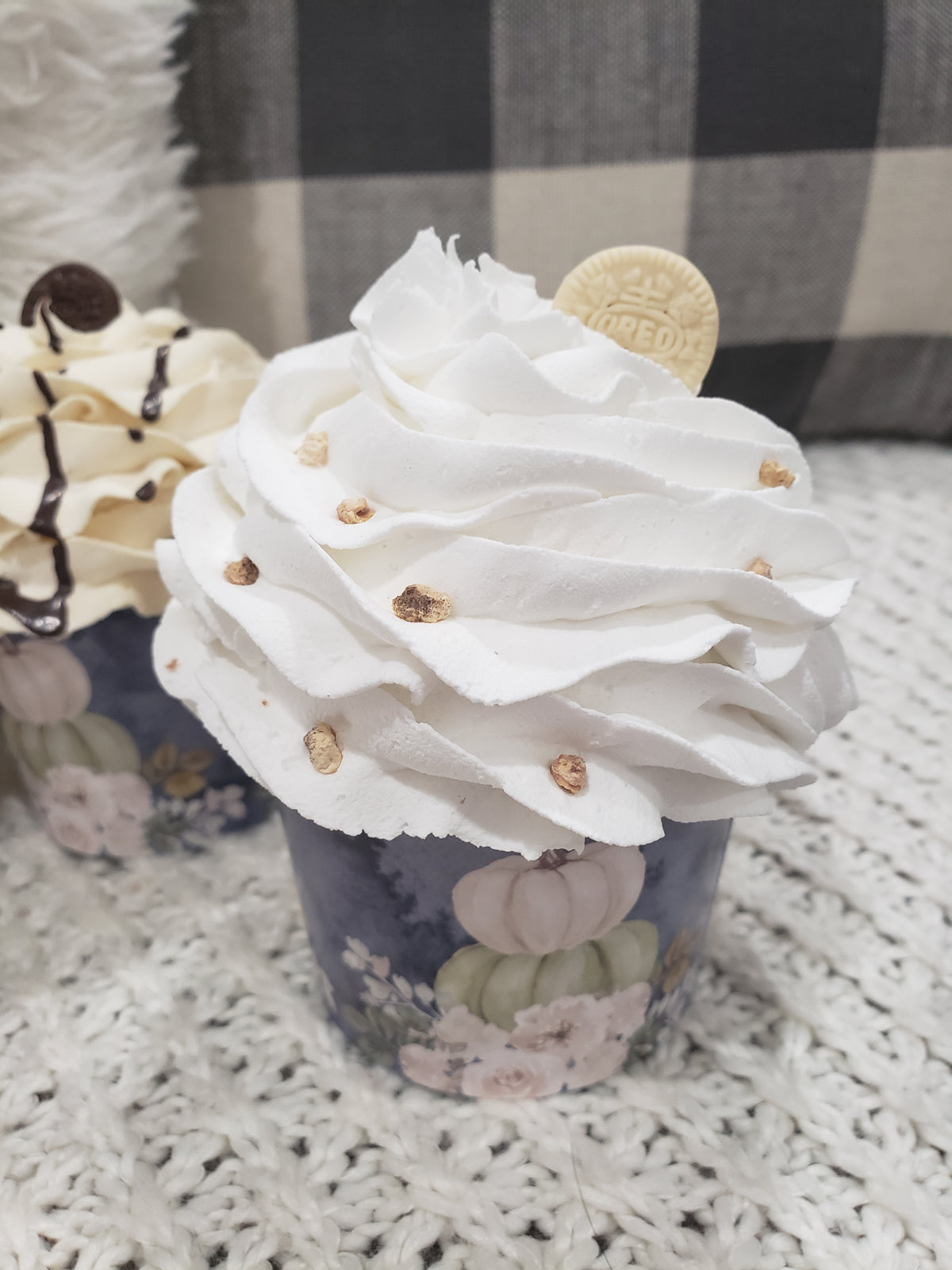 Pip Posh Design Faux Sweet Décor Fall Harvest Pumpkin Whipped Cookie Toppers Cupcake Assortment Set Of 4