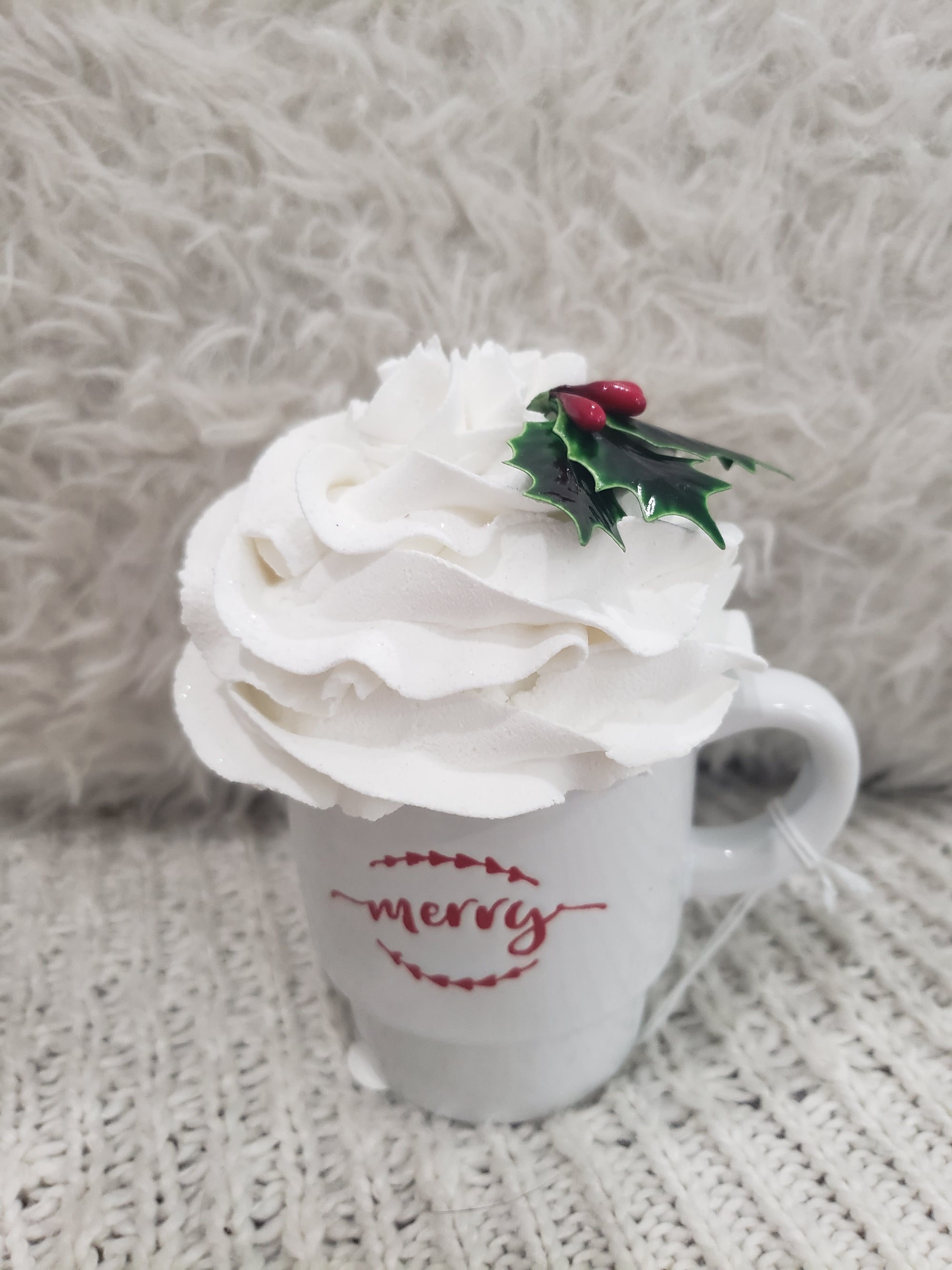 Pip Posh Design Faux Sweet Décor "Merry" White Mini Mug & Mistletoe Topper Holiday Collection