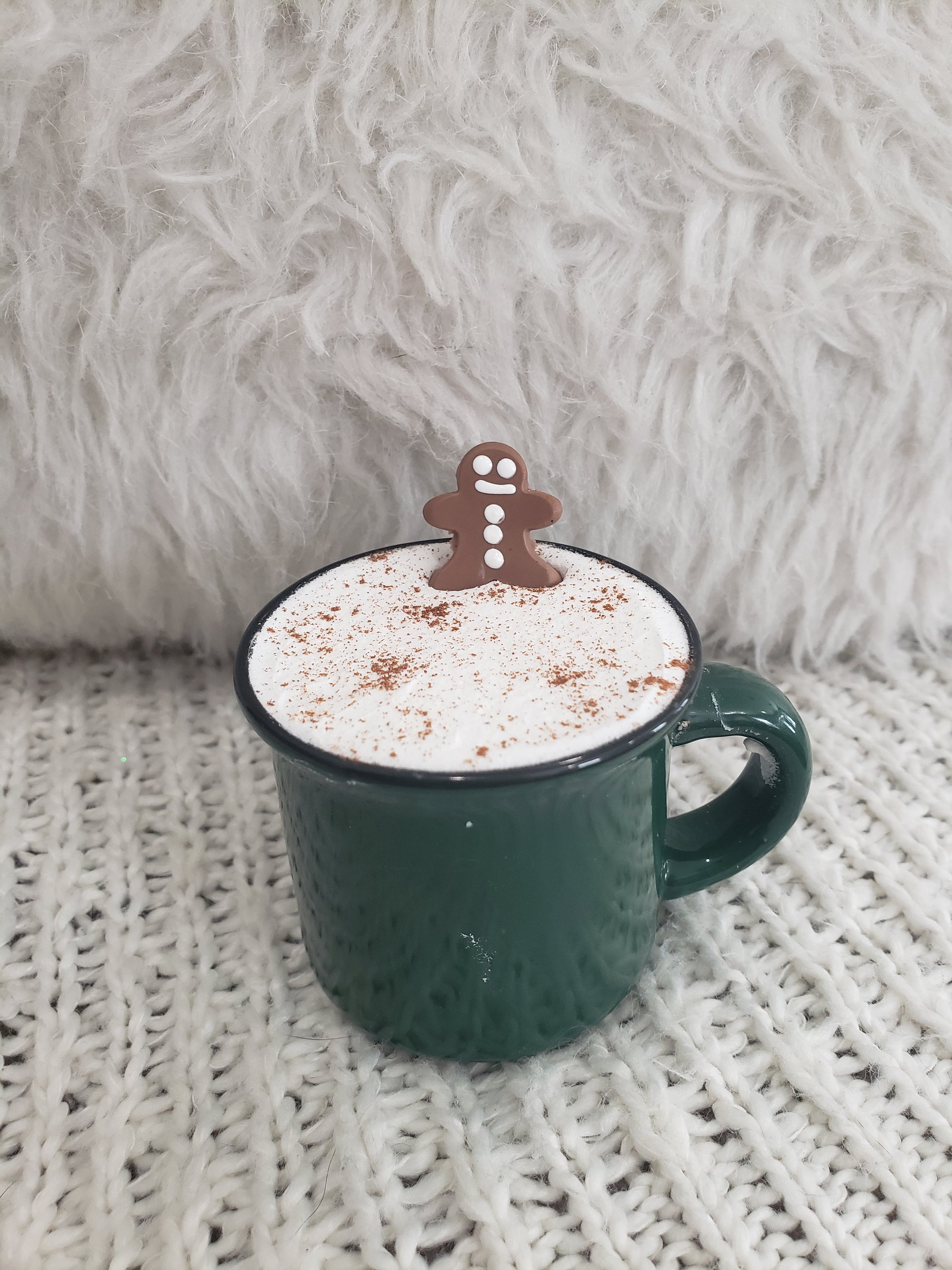 Pip Posh Design Faux Sweet Décor Mini Green Mug & Hot Chocolate Gingerbread Man Topper Holiday Collection