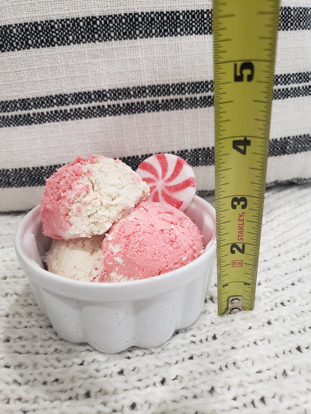 Pip Posh Design Faux Sweet Décor Peppermint Mini Dessert Bowl Holiday Collection