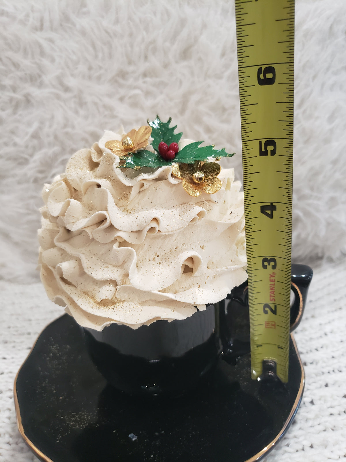 Pip Posh Design Faux Sweet Décor Black Tea Cup &amp; Ivory Mistletoe Whipped Topper Holiday Collection