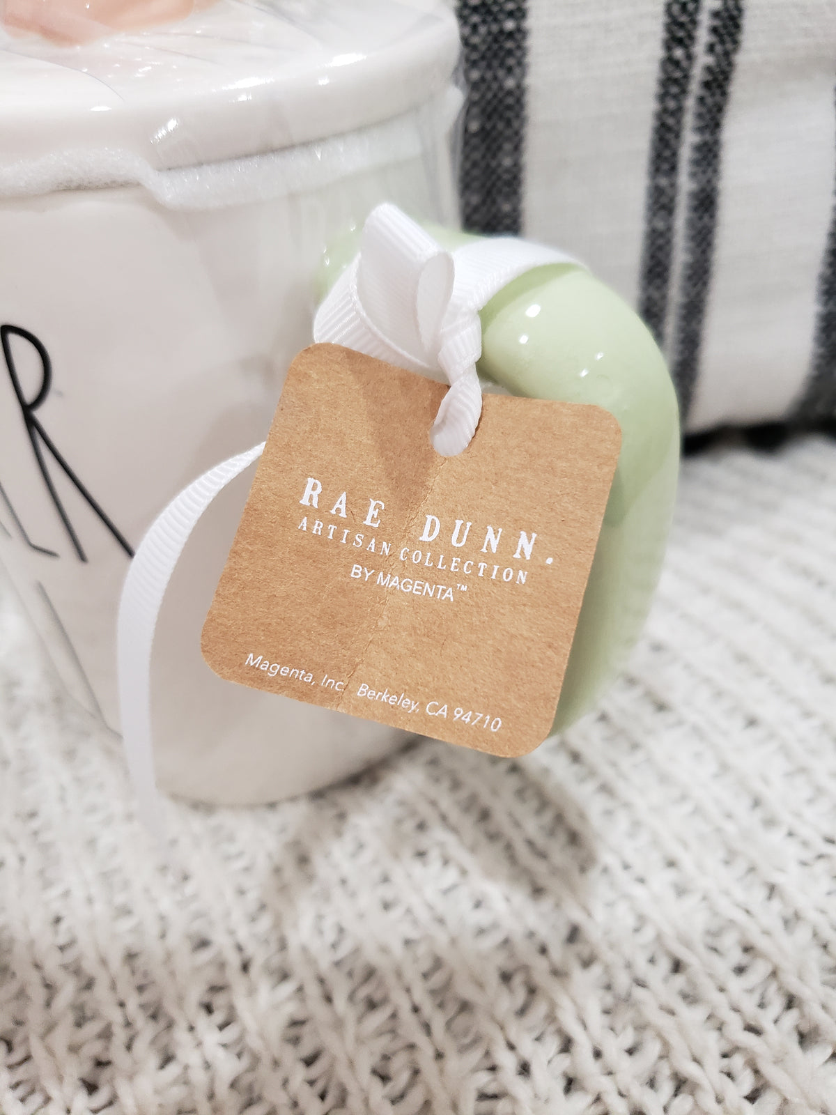 Rae Dunn &quot;Tinker Bell&quot; Mug &amp; Tinker Bell Mug Topper Disney&#39;s Peter Pan Collection