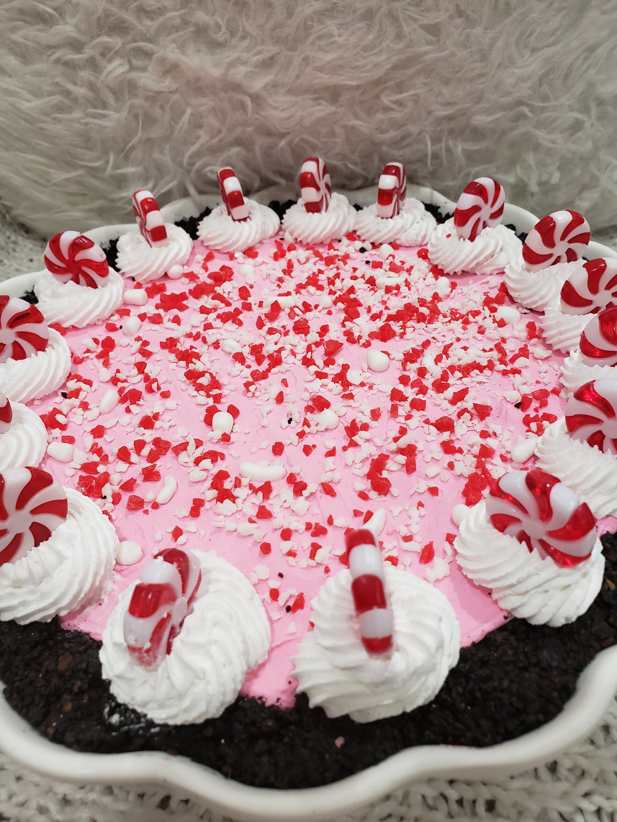 Pip Posh Design Faux Sweet Décor Whipped Peppermint Pie Holiday Collection