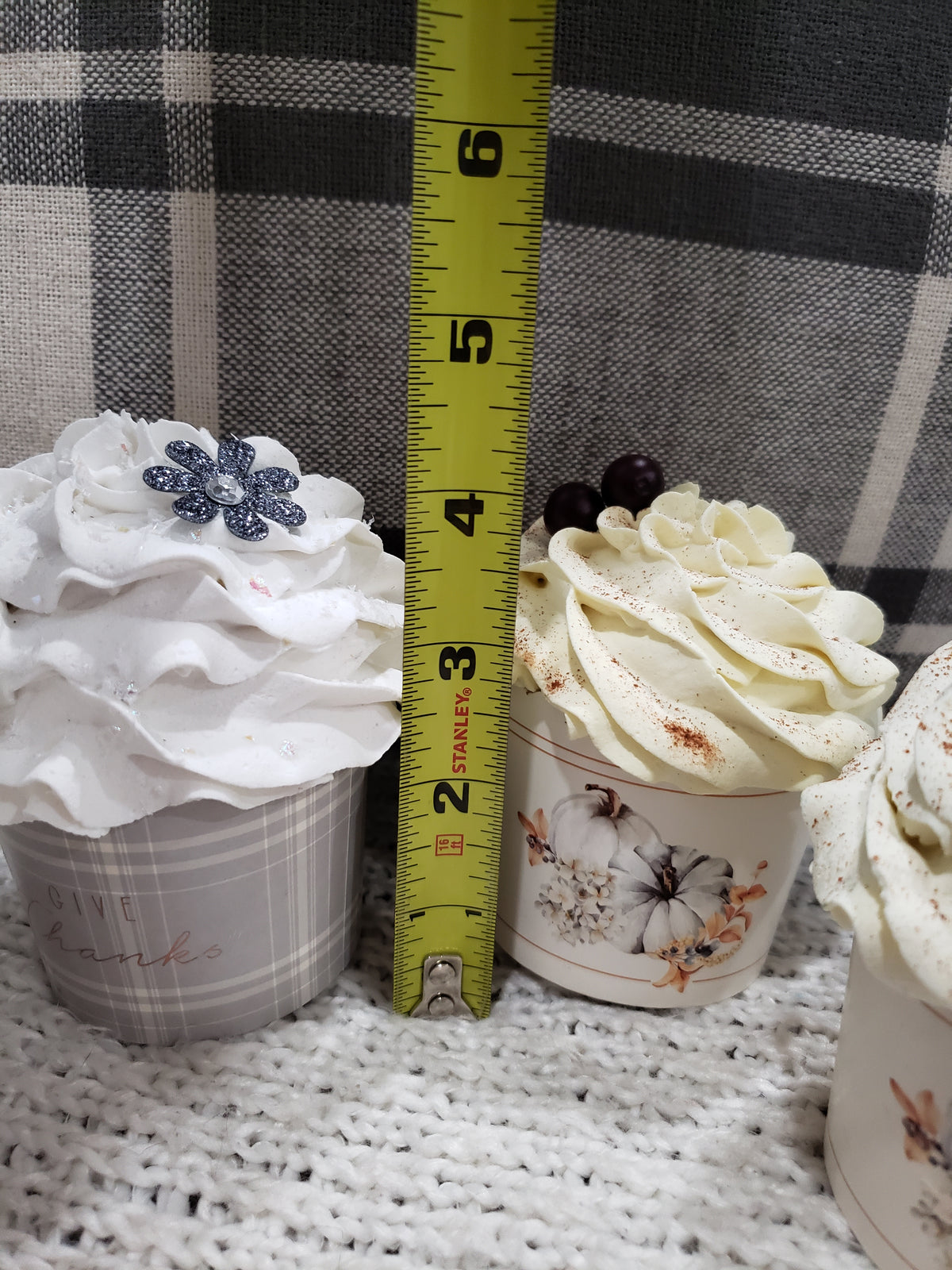 Pip Posh Design Faux Sweet Décor &quot;Give Thanks &amp; Pumpkin&quot; Cupcake Assortment Set Of 4 Fall Collection