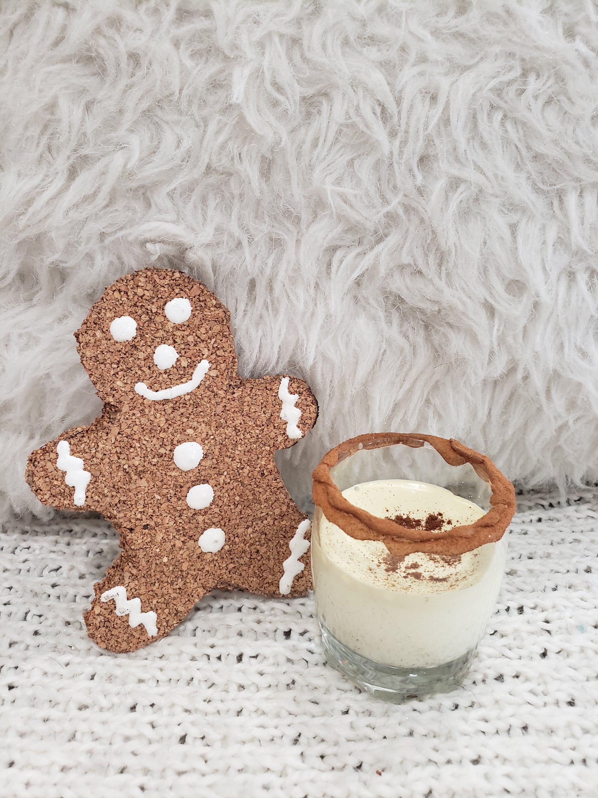 Pip Posh Design Faux Sweet Décor Gingerbread Man & Mini Eggnog Glass Holiday Collection