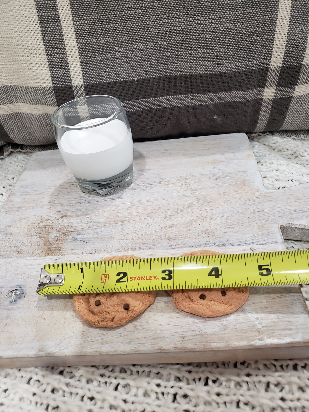 Pip Posh Design Faux Sweet Décor Mini Milk &amp; Cookies Bakery Collection