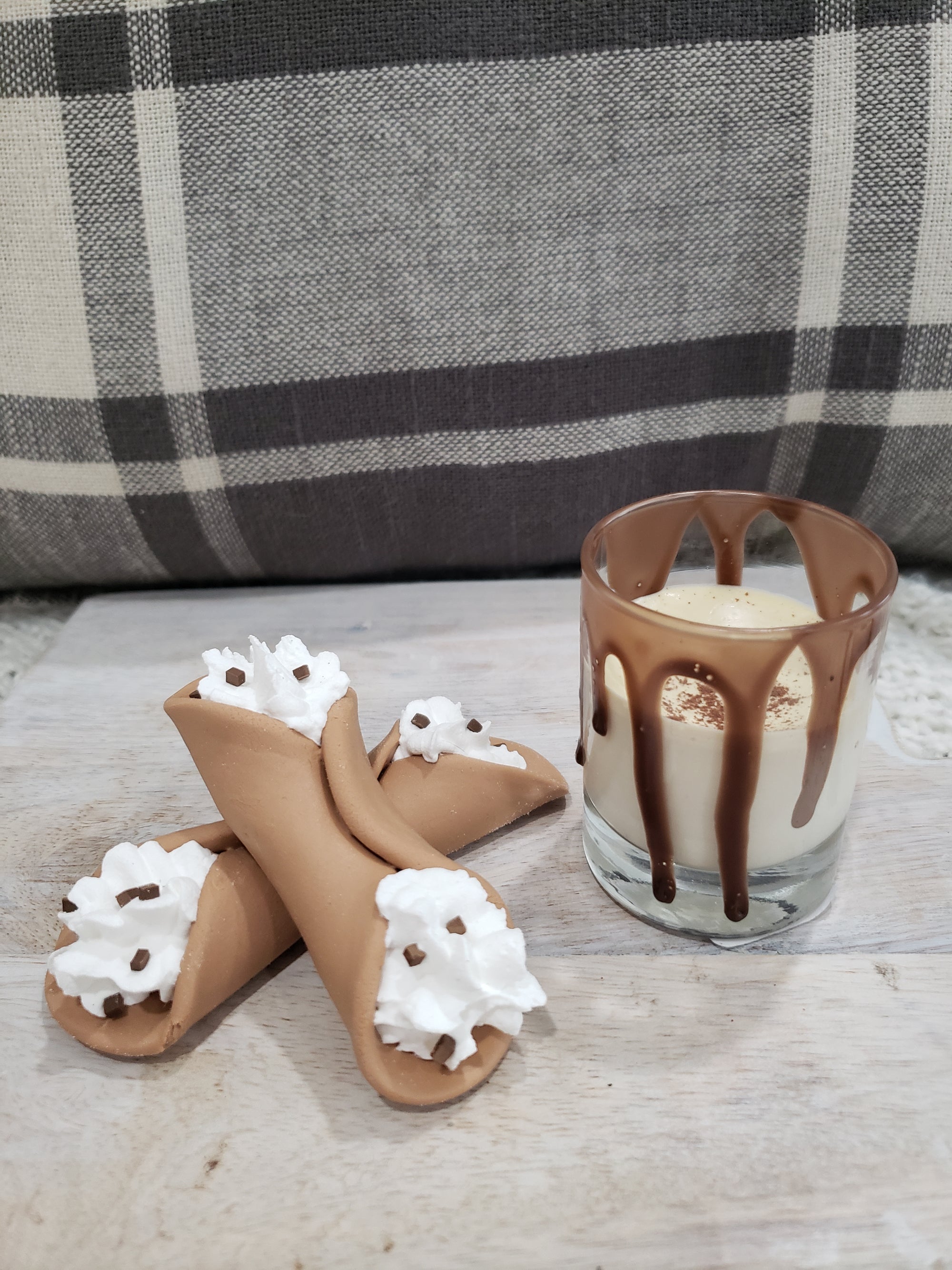 Pip Posh Design Faux Sweet Décor Cinnamon Chocolate Eggnog & Cannoli Set Bakery Collection