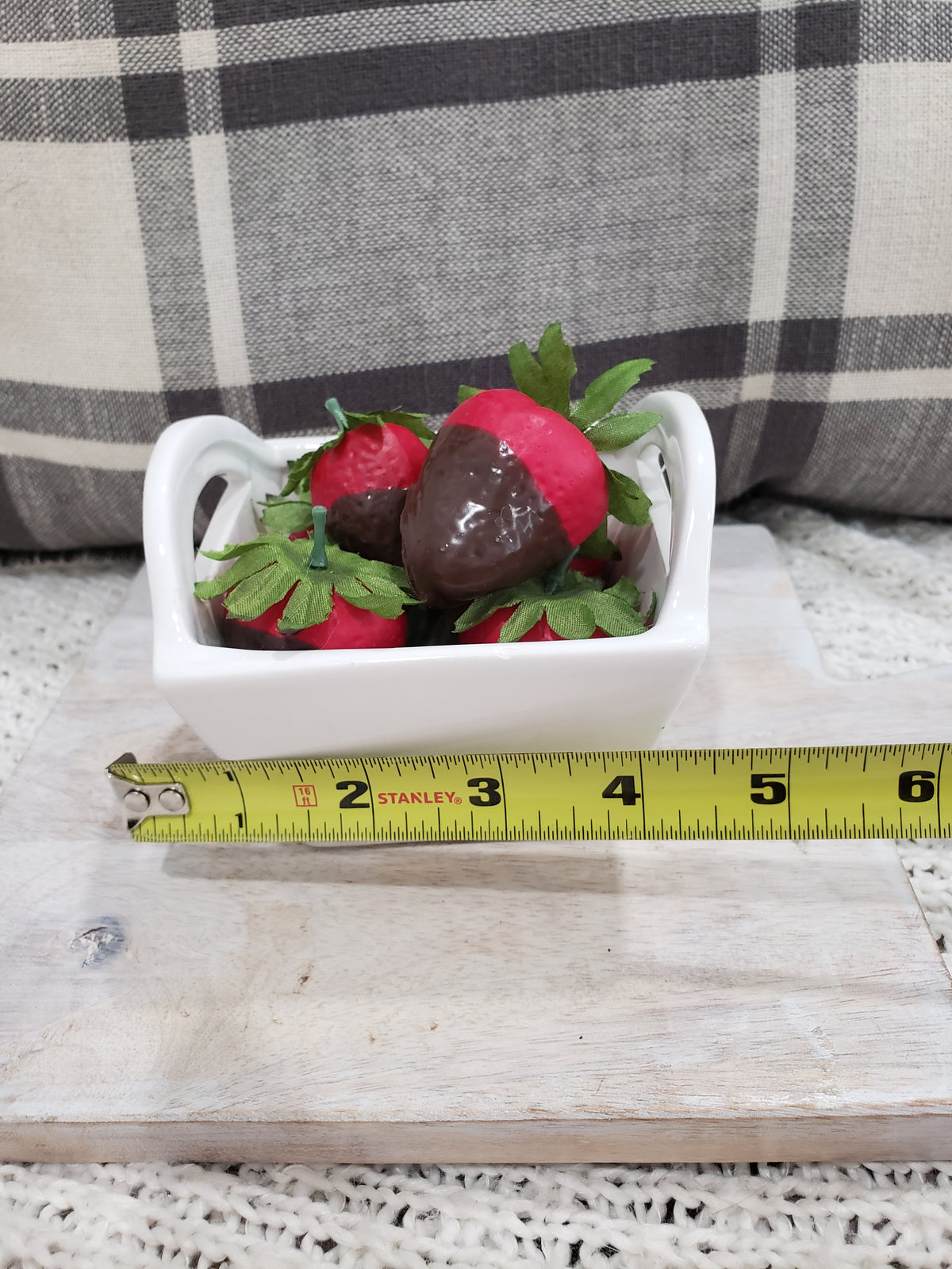 Pip Posh Design Faux Sweet Décor Chocolate Covered Strawberry Mini Basket Bakery Collection