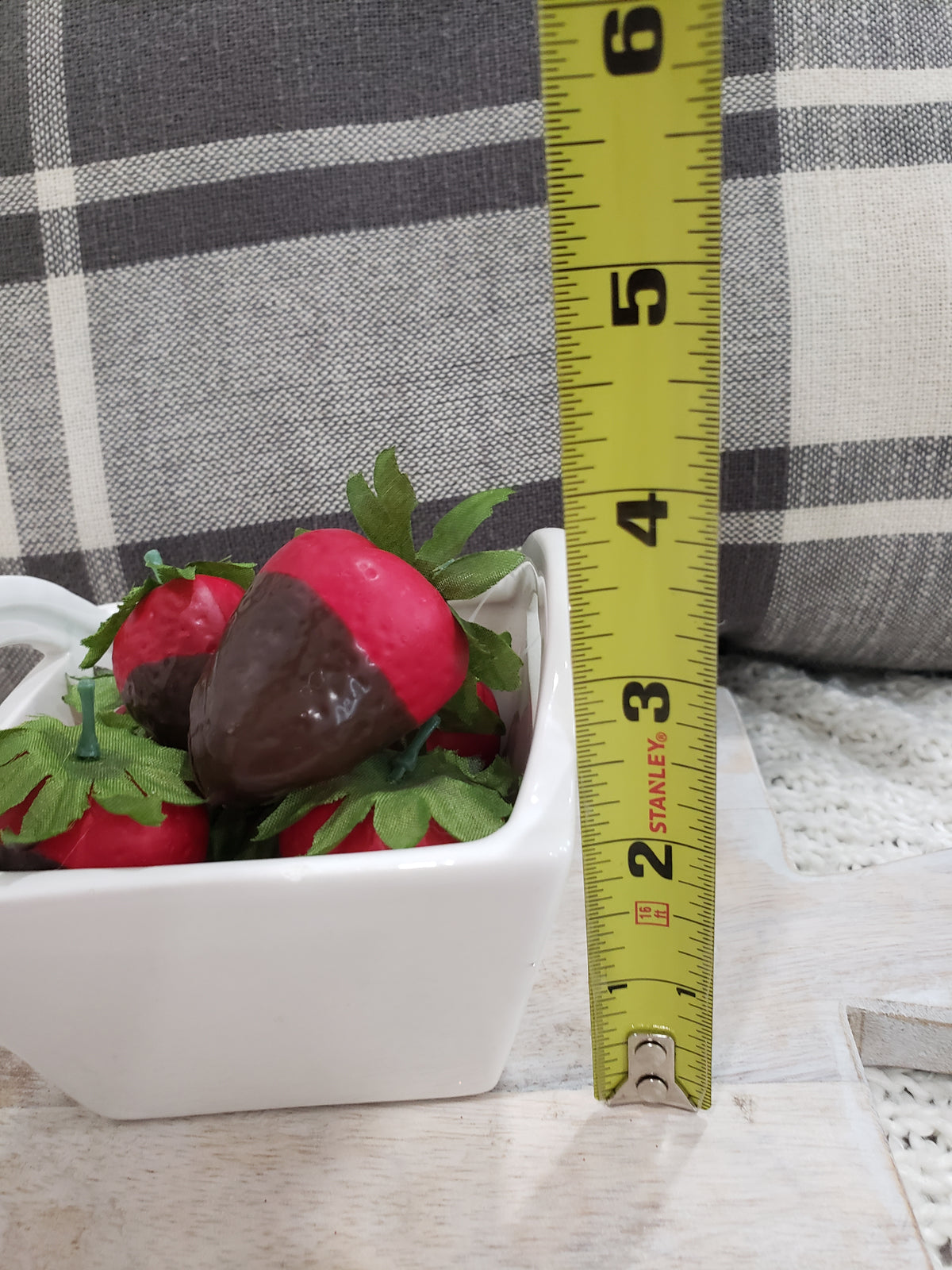 Pip Posh Design Faux Sweet Décor Chocolate Covered Strawberry Mini Basket Bakery Collection