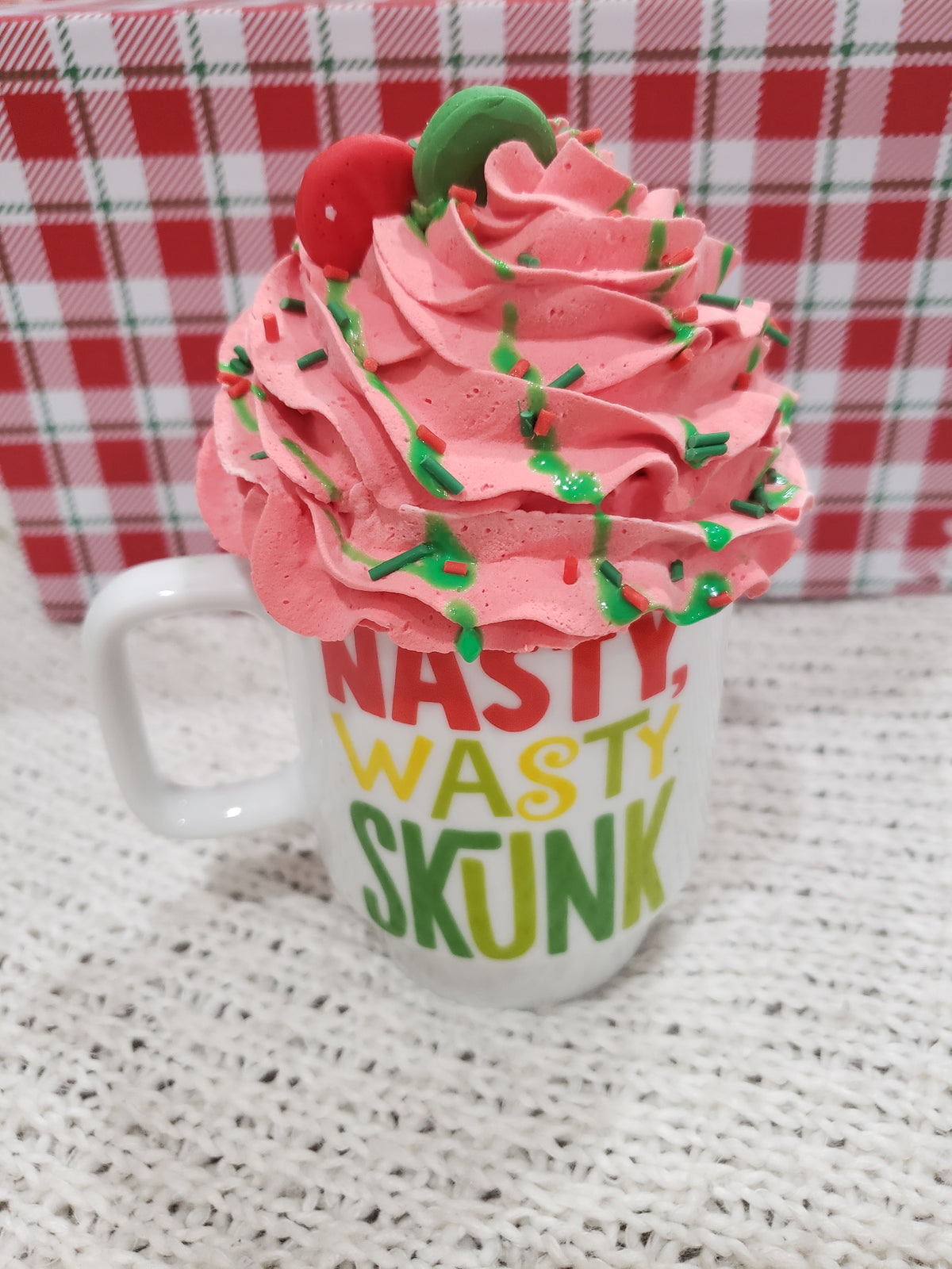 Pip Posh Design Faux Sweet Décor &quot;Nasty, Wasty, Skunk&quot; Grinch Double Sided Mug &amp; Red Whipped Topper Holiday Collection
