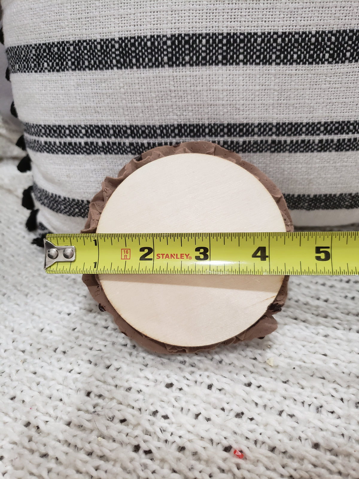 Pip Posh Design Faux Sweet Décor Chocolate Oreo Marshmallow Whipped Mug Topper