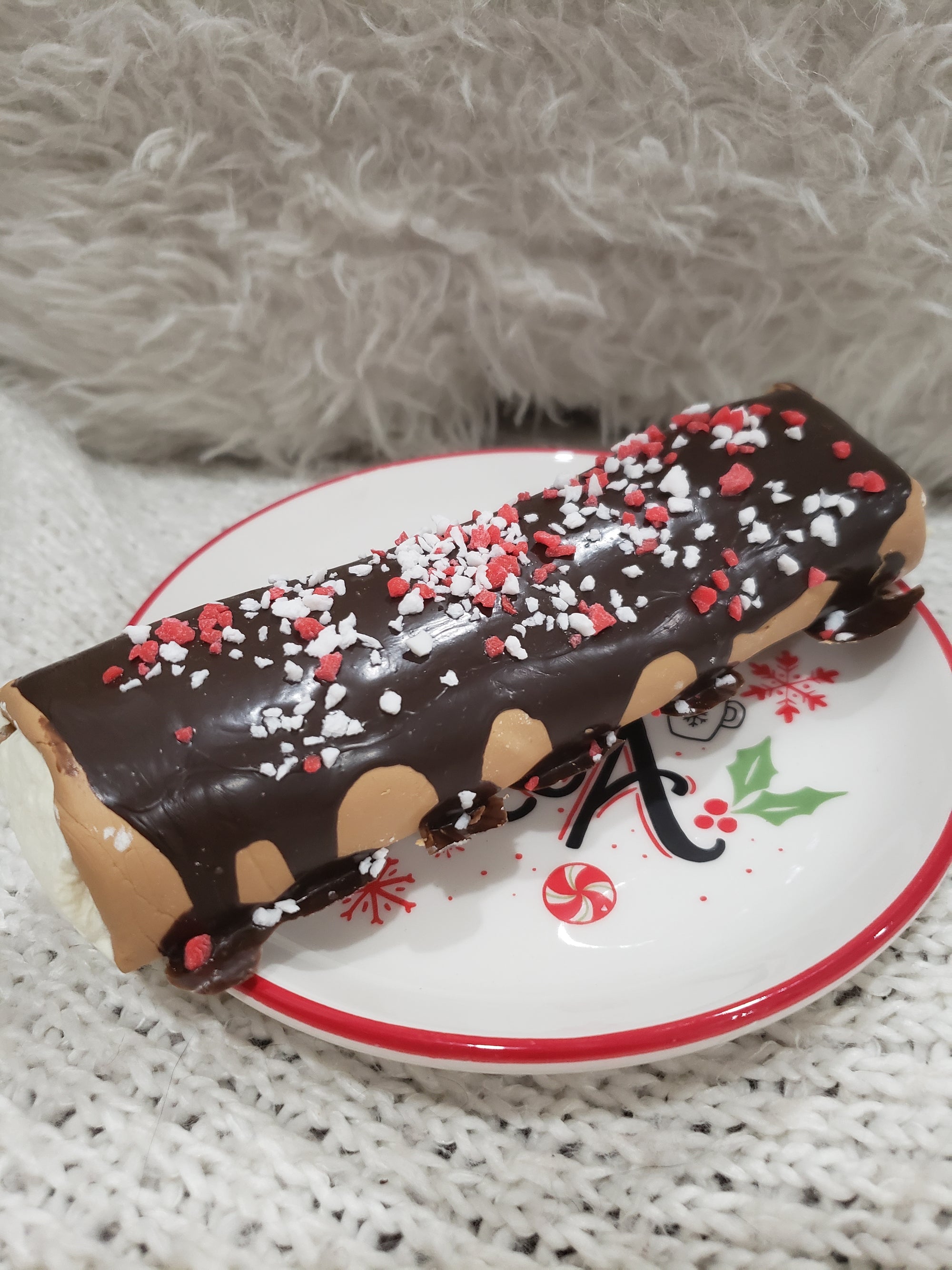 Pip Posh Design Faux Sweet Décor Chocolate Peppermint Log Holiday Collection