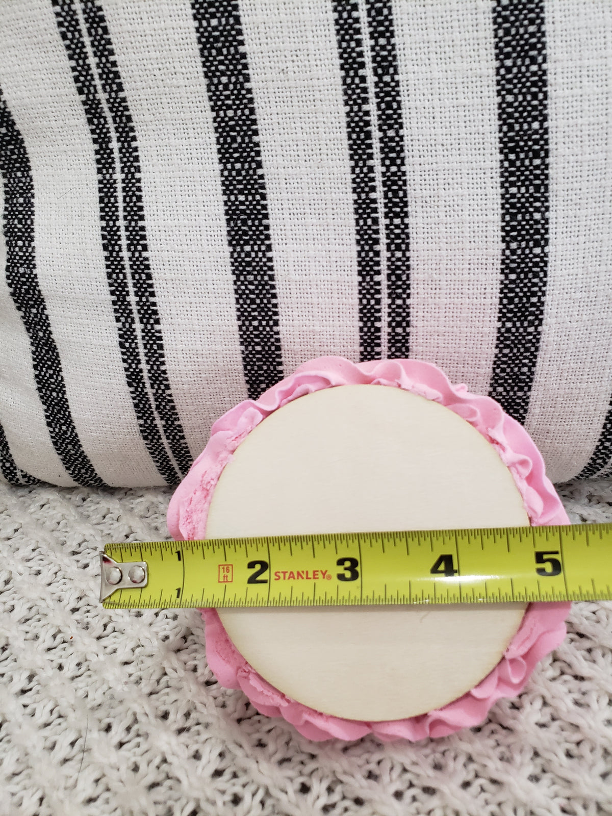 Pip Posh Design Faux Sweet Décor Pink Whipped Cutie Pie Candy Heart Mug Topper Collection