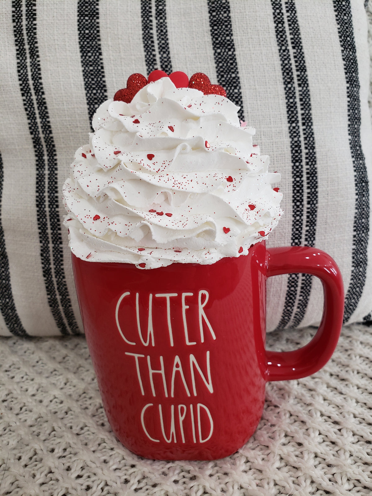 Pip Posh Design Faux Sweet Décor White Whipped Red Hearts Mug Topper Collection