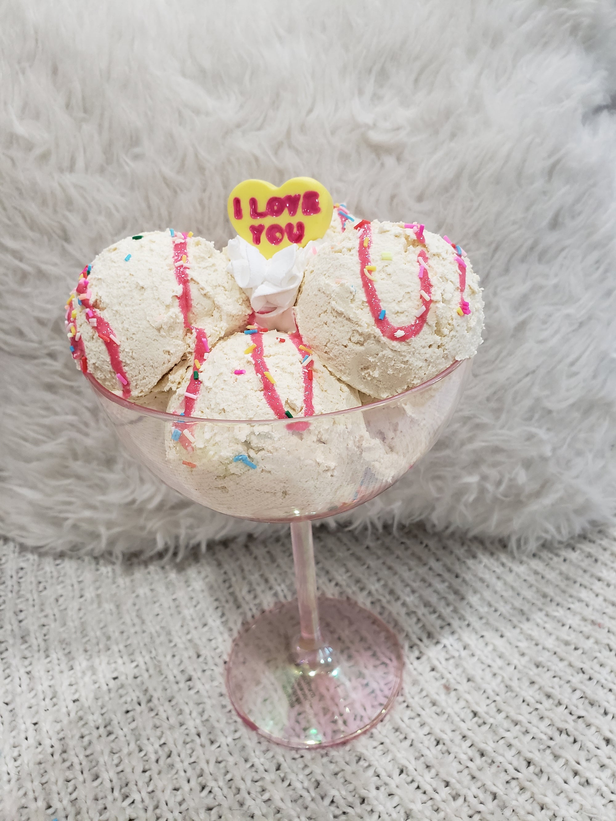 Pip Posh Design Faux Sweet Décor "I Love You" Candy Heart Vanilla Confetti Ice Cream Sundae Dessert Collection