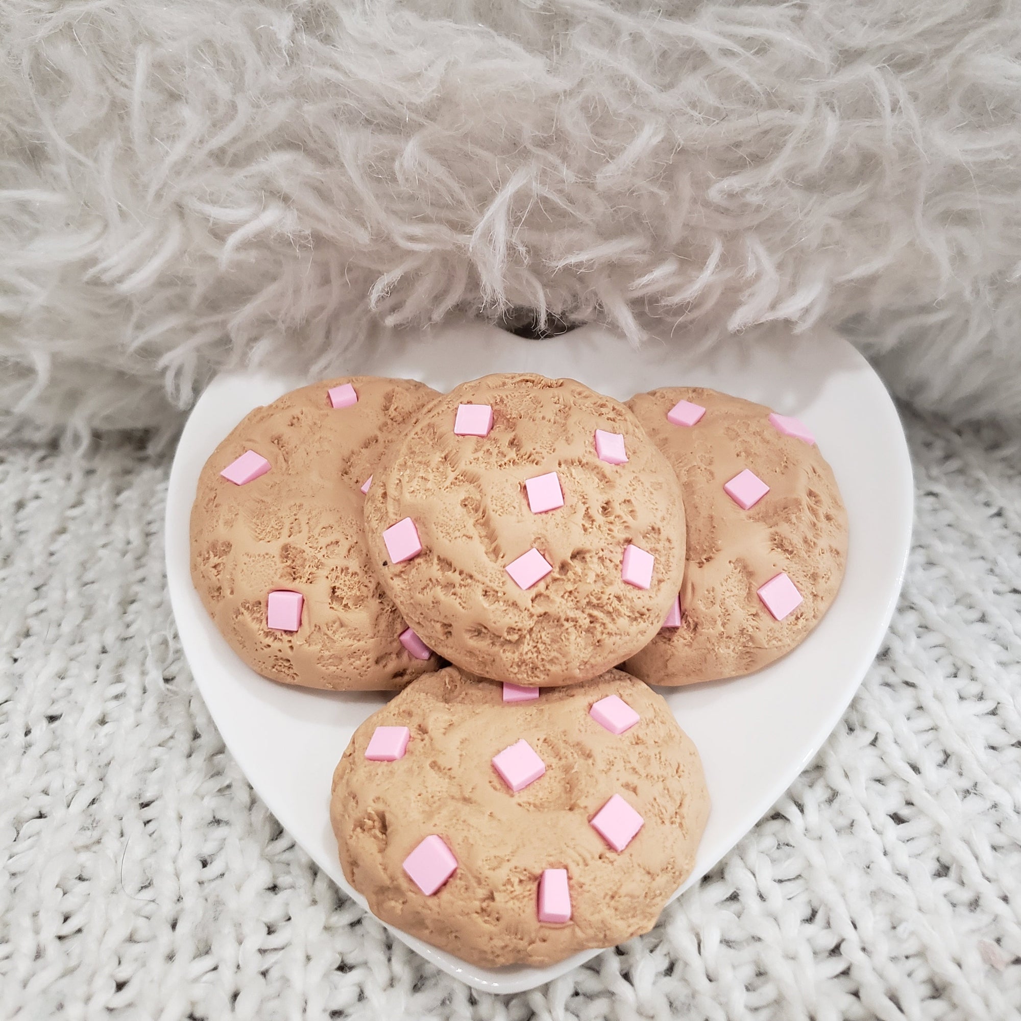 Pip Posh Design Faux Sweet Décor Pink Chip Cookies Bakery Collection