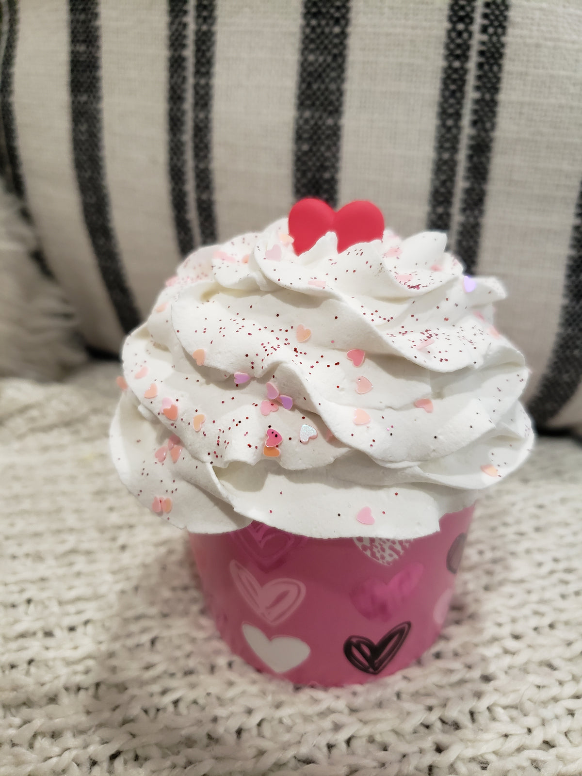 Pip Posh Design Faux Sweet Décor Hearts Cupcake Assortment Set of 4