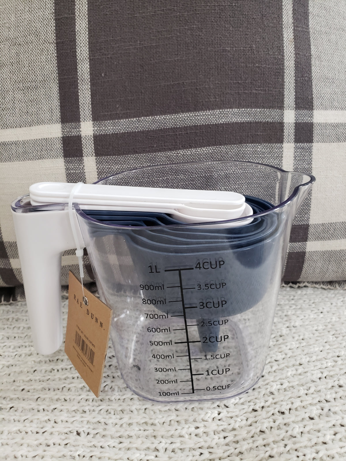 Rae Dunn &quot;Cake&quot; 9 Piece Nestable Measuring Cup Set