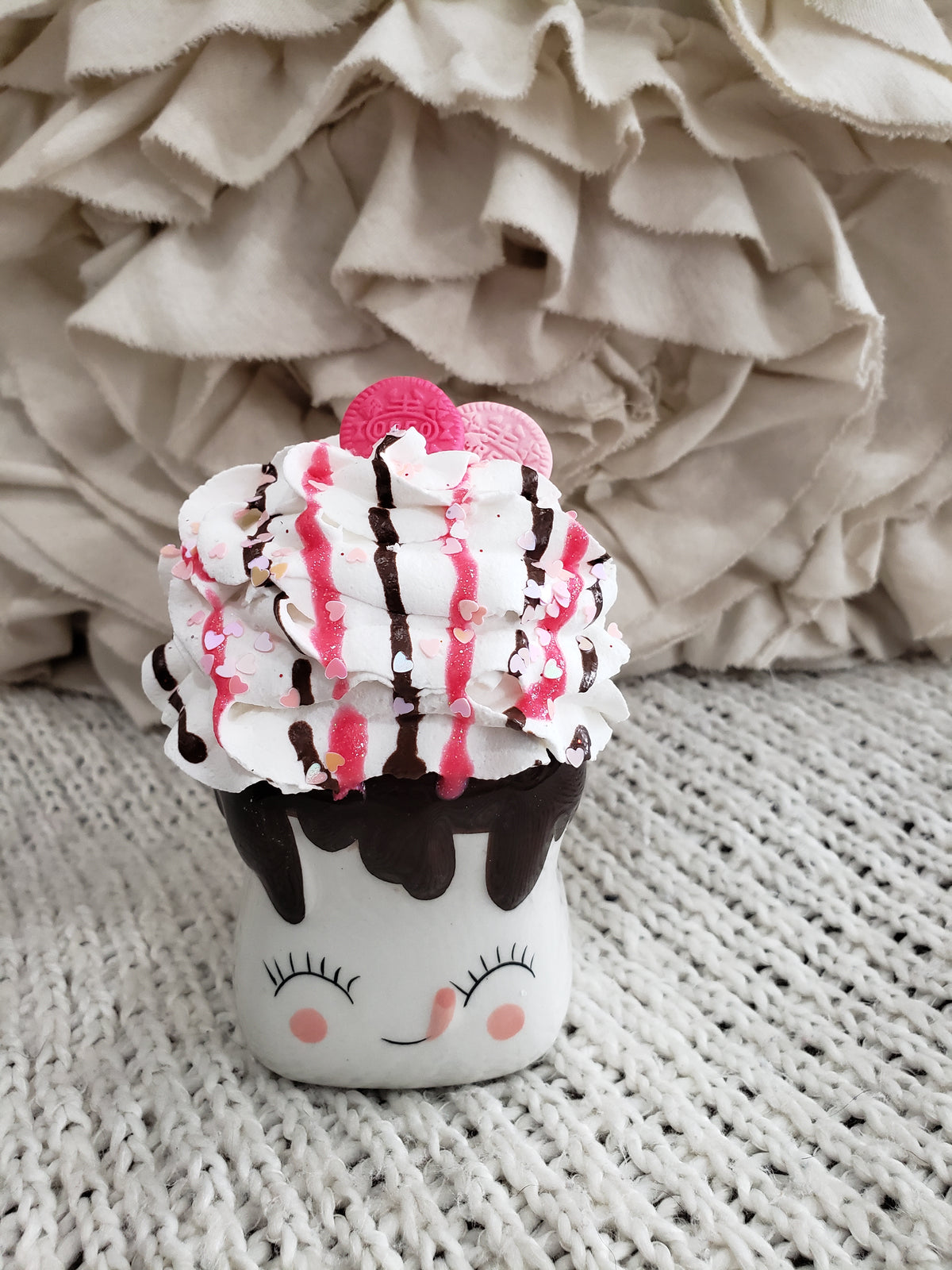 Pip Posh Design Faux Sweet Décor Mini Marshmallow Cutie &amp; White Whipped Pink Oreo Cookies Topper Collection