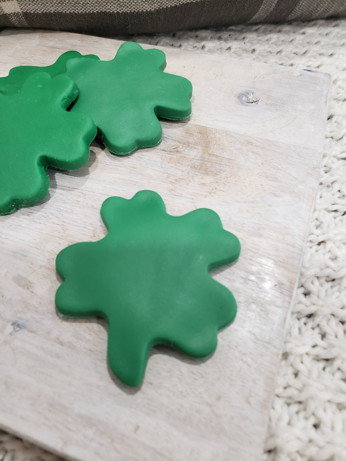 Pip Posh Design Faux Sweet Décor Mini Green Shamrock Cookies Set Of 4