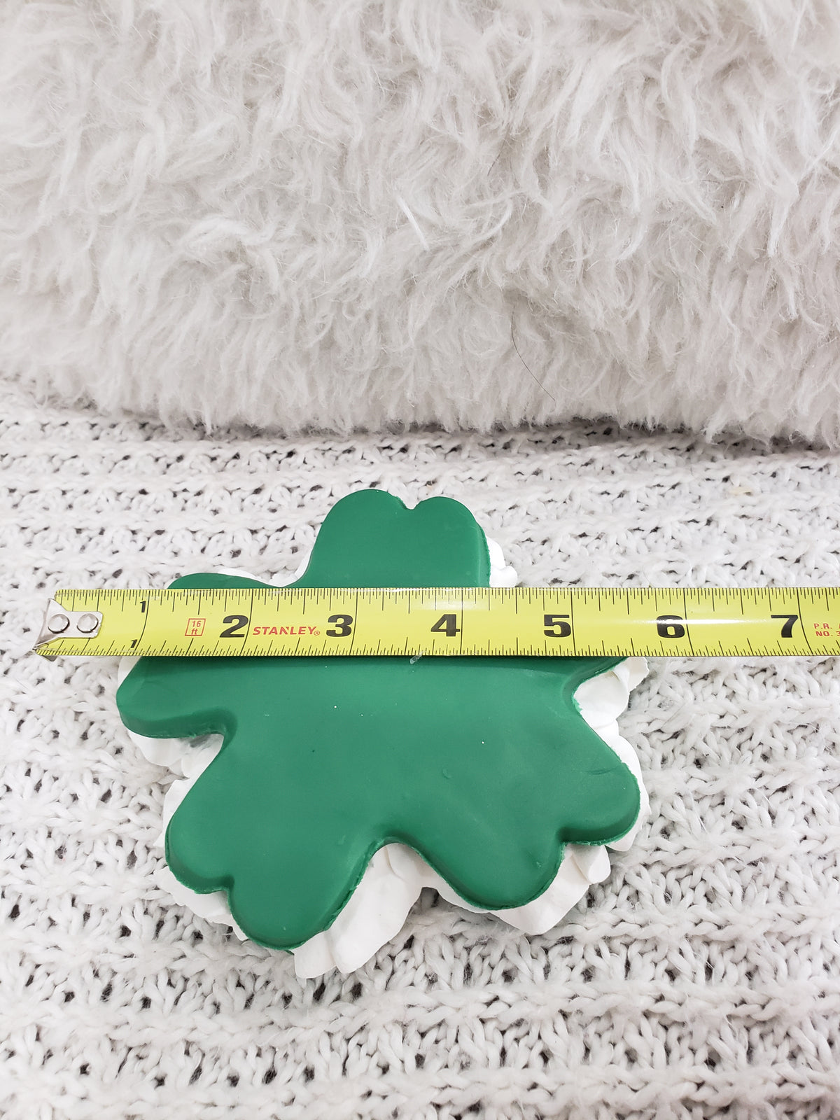 Pip Posh Design Faux Sweet Décor Whipped Shamrock Cookie Bakery Collection