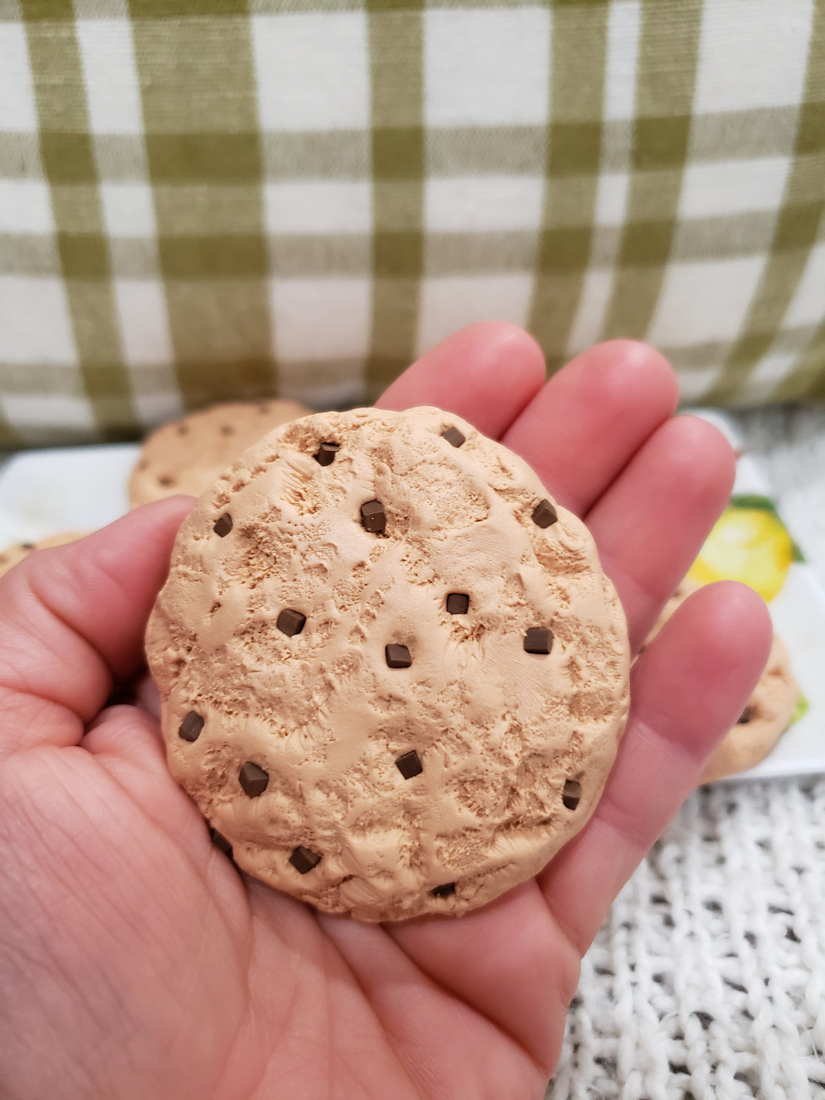 Pip Posh Design Faux Sweet Décor Chocolate Chip Cookies Set of 5 Bakery Collection