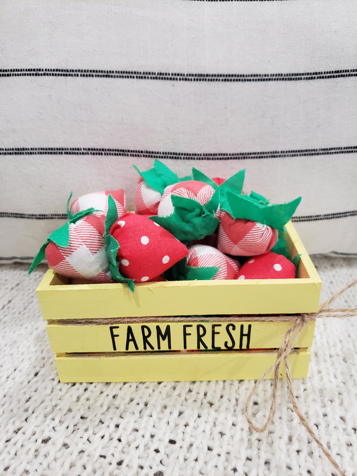 Pip Posh Design Faux Sweet Décor &quot;Farm Fresh&quot; Yellow Mini Crate &amp; Fabric Strawberries Bundle
