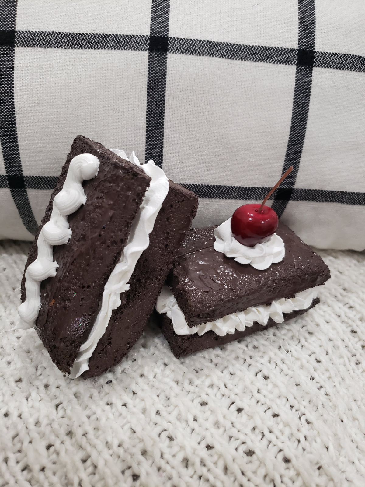 Pip Posh Design Faux Sweet Décor Whipped &amp; Stuffed Cherry On Top Brownie Cakes Set Of 2 Bakery Collection